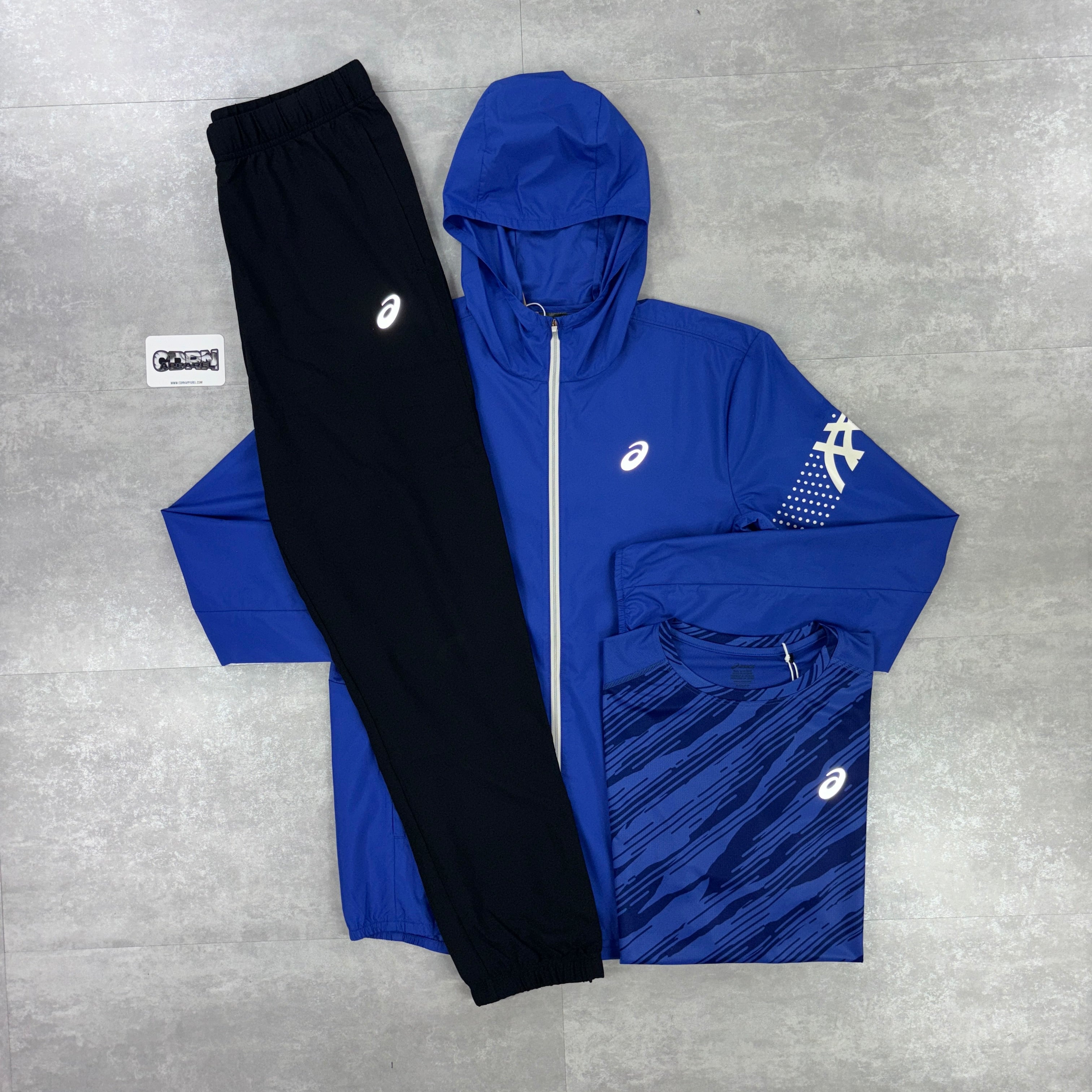 Asics Icon Windbreaker Jacket Dark Cobalt, Dark Cobalt Jacquared T-Shirt & Black Asics Run Pants Set