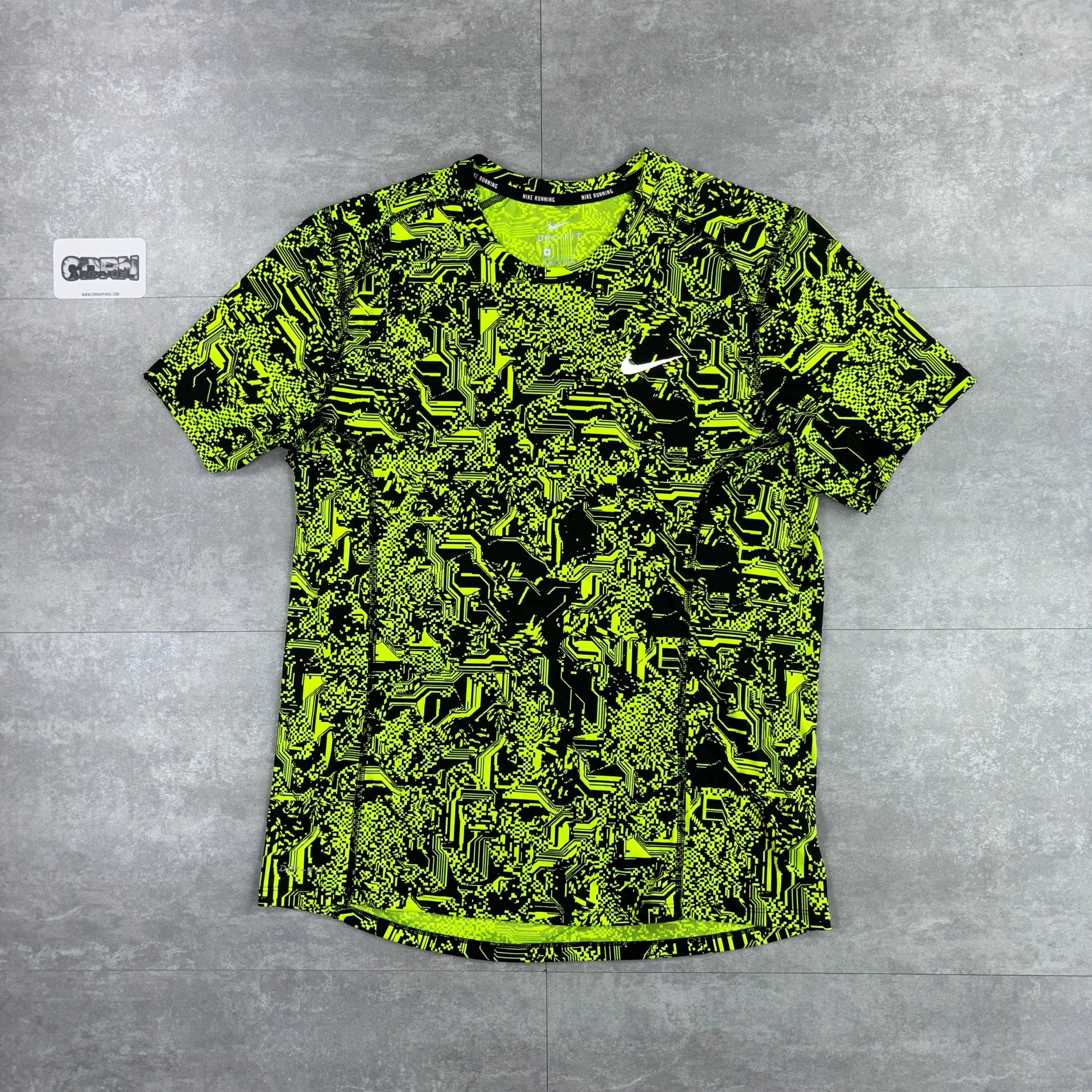 Nike Digital Miler - Neon