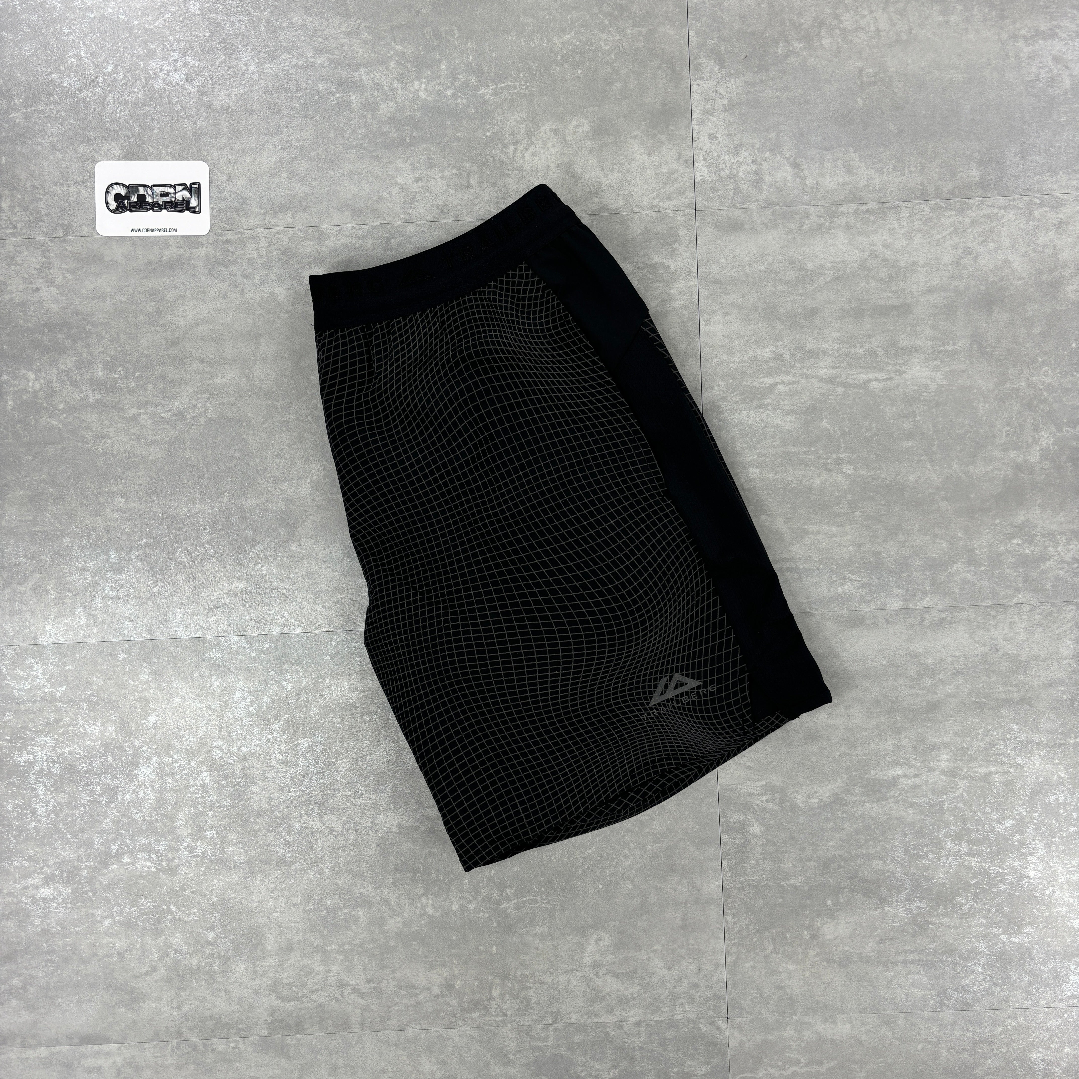 Trailberg Aspect Shorts - Black
