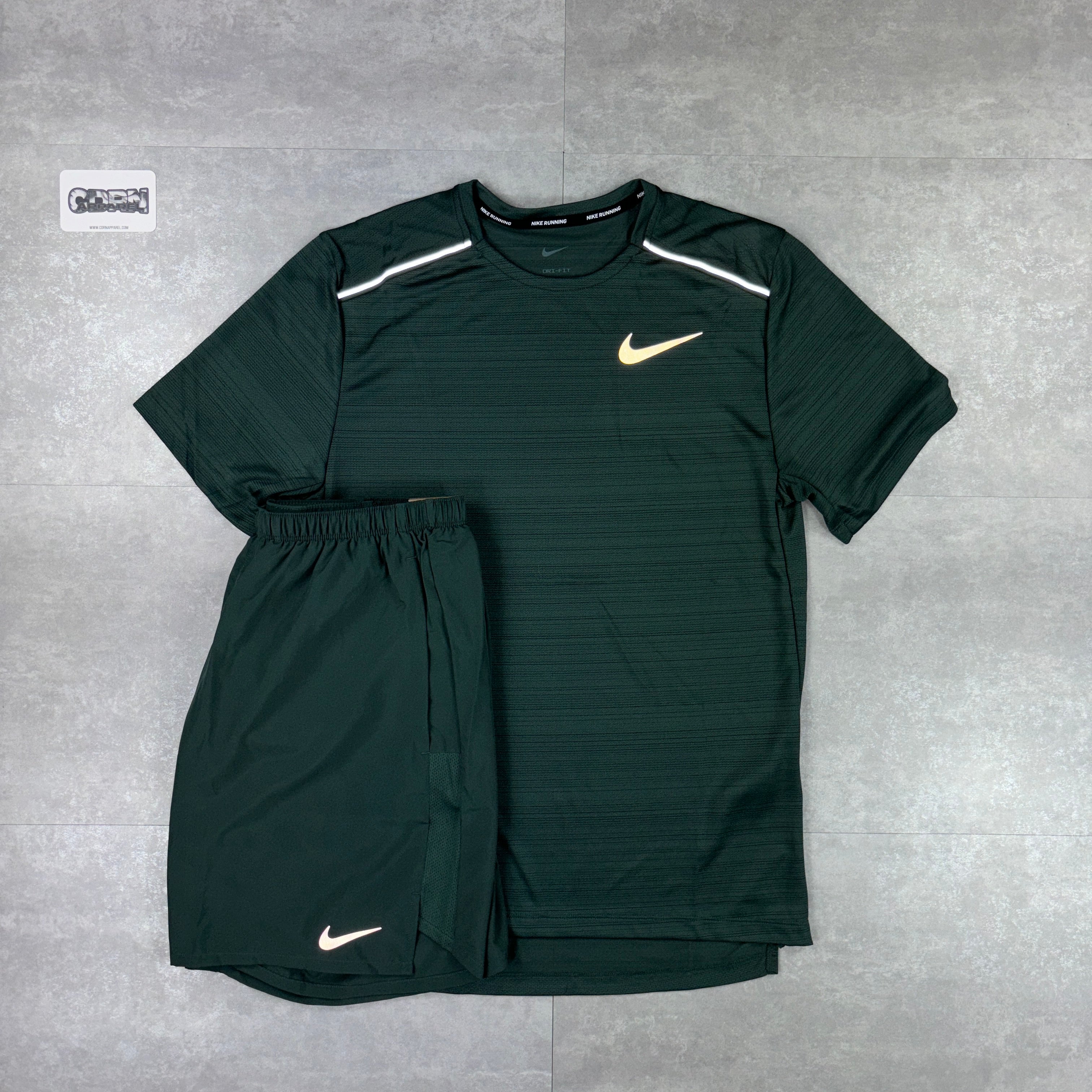 Nike Miler 1.0 T-Shirt - Vintage Green