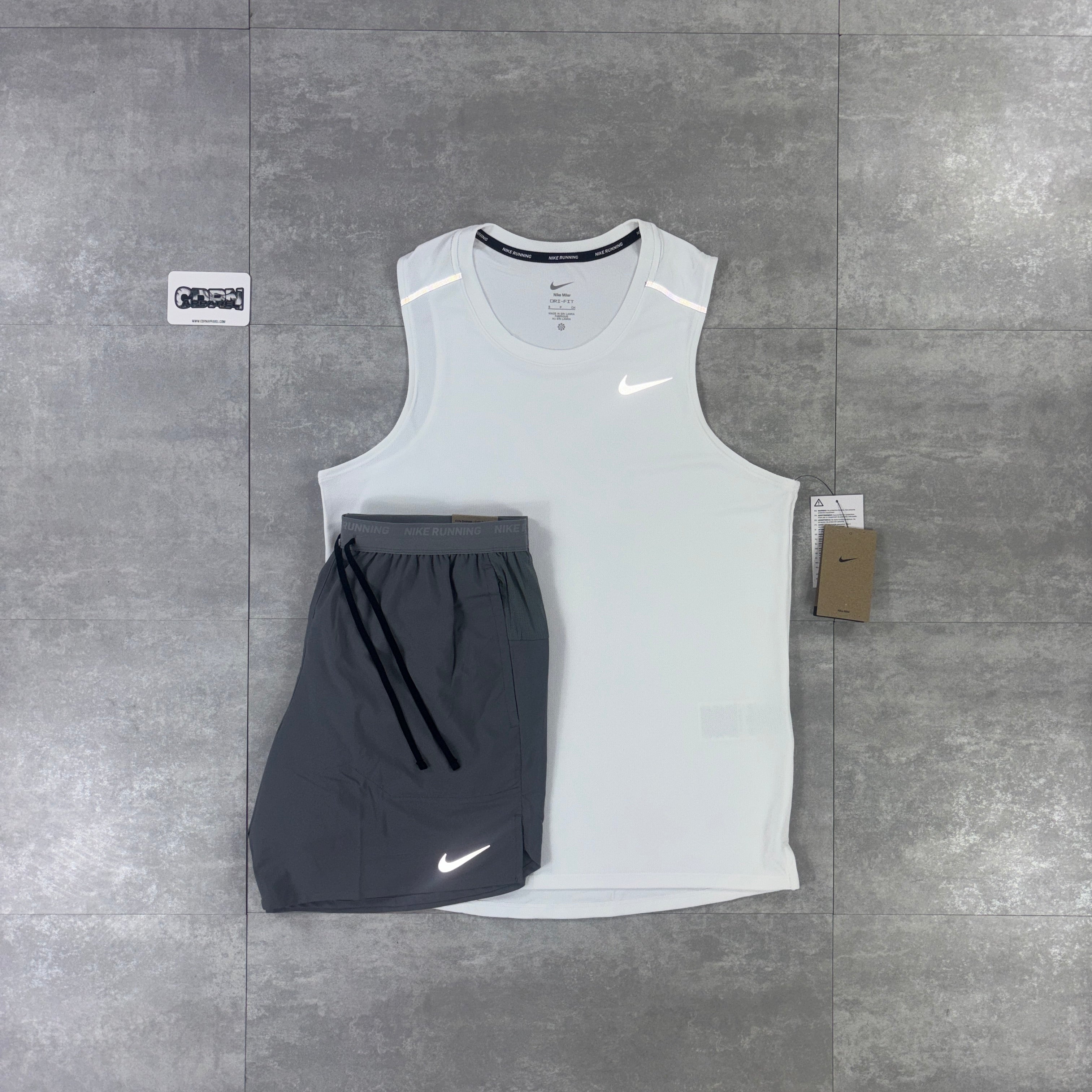 Nike Miler Vest 1.0 White & Grey Nike Flex Stride Shorts Set