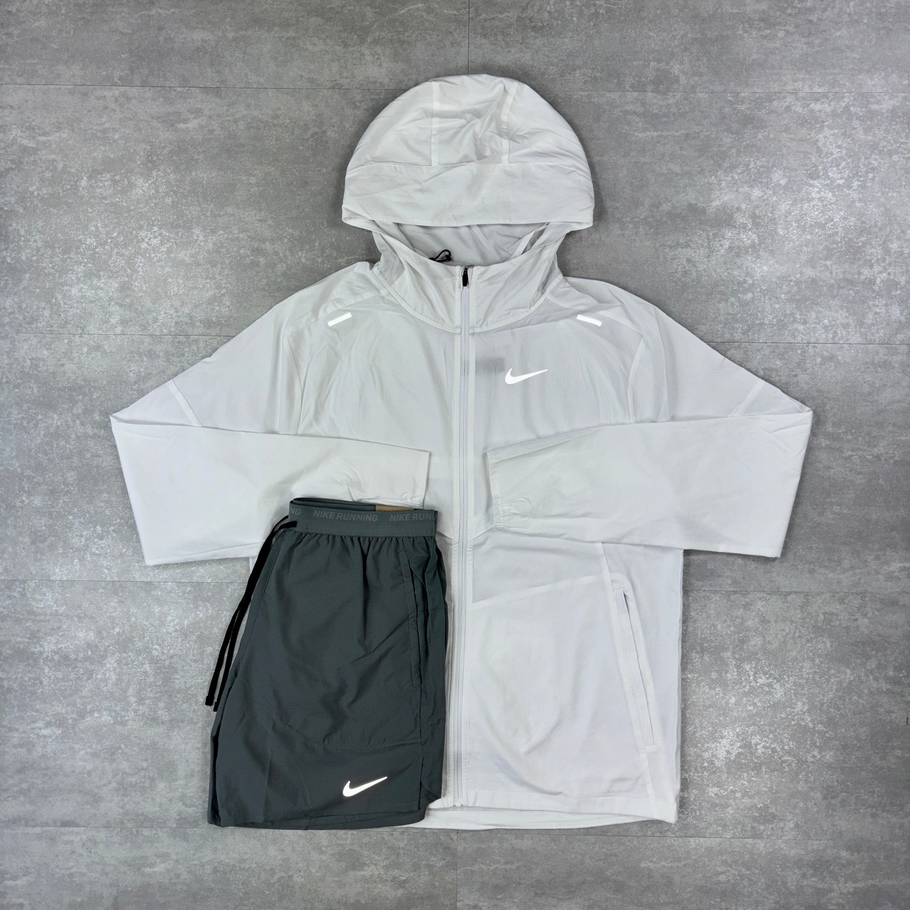 Nike White UV Windbreaker Jacket & Grey Flex Strides Shorts Set