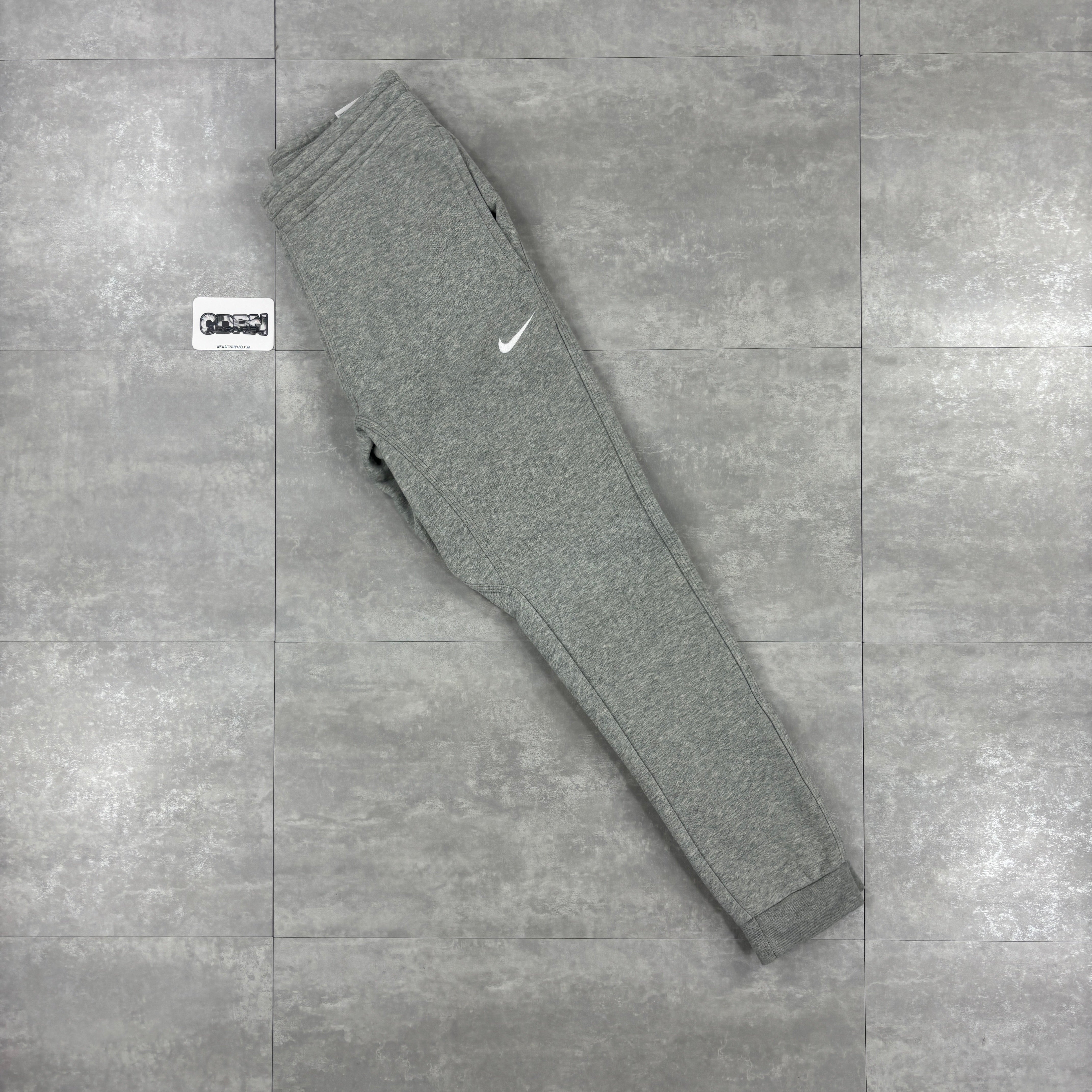 Nike Club Swoosh Tracksuit - Grey