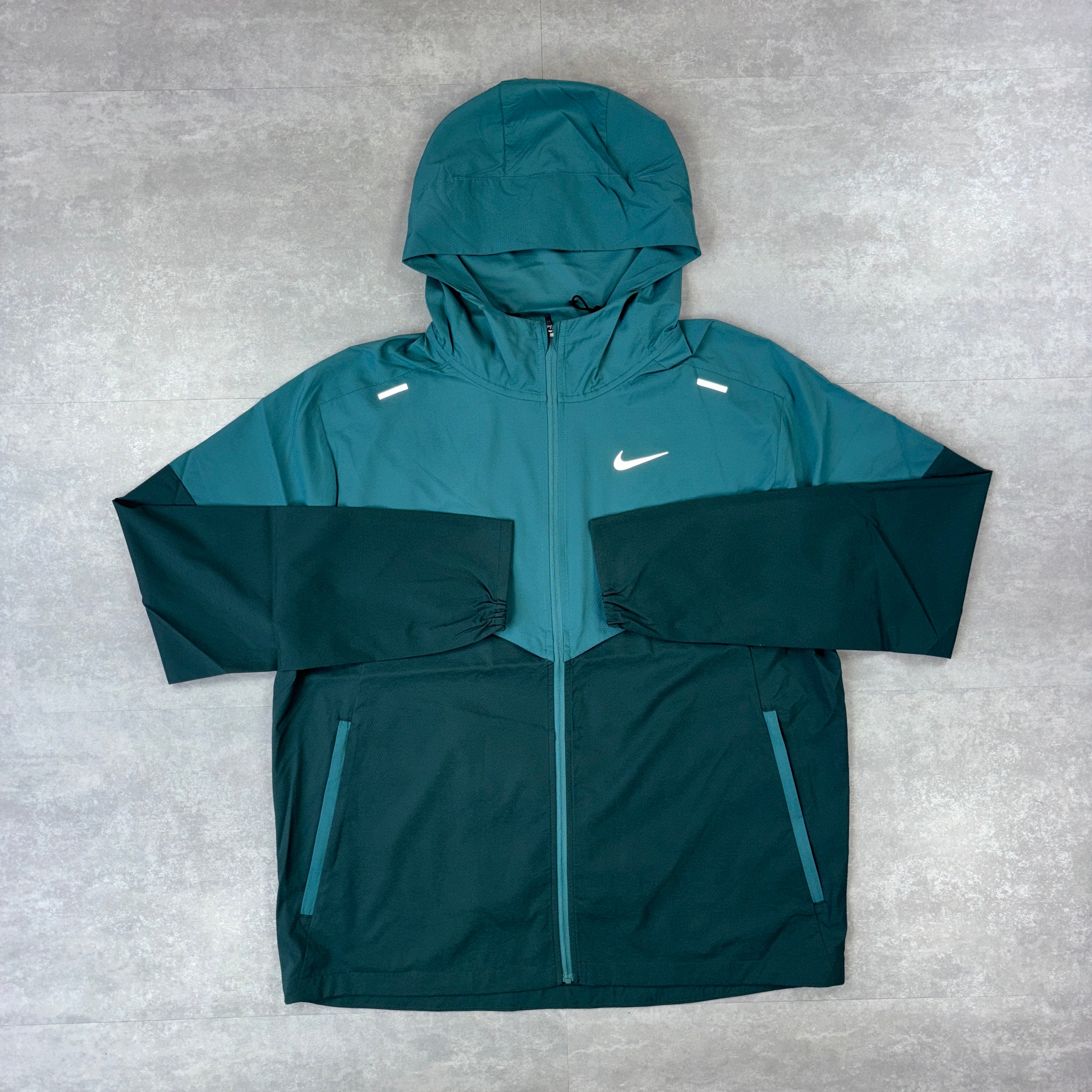 Nike UV Windbreaker Teal