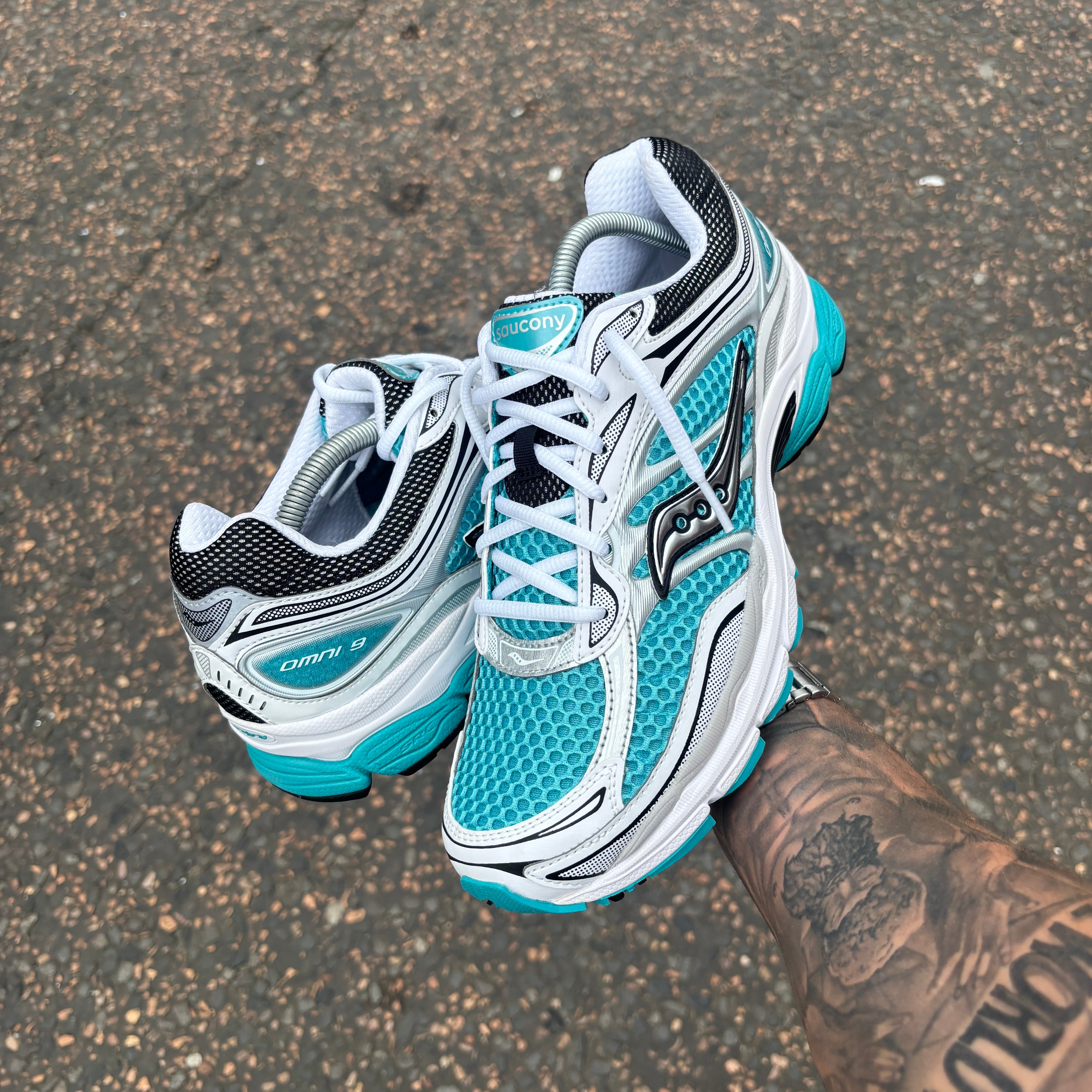 Saucony ProGrid Omni 9 Tranquil Blue