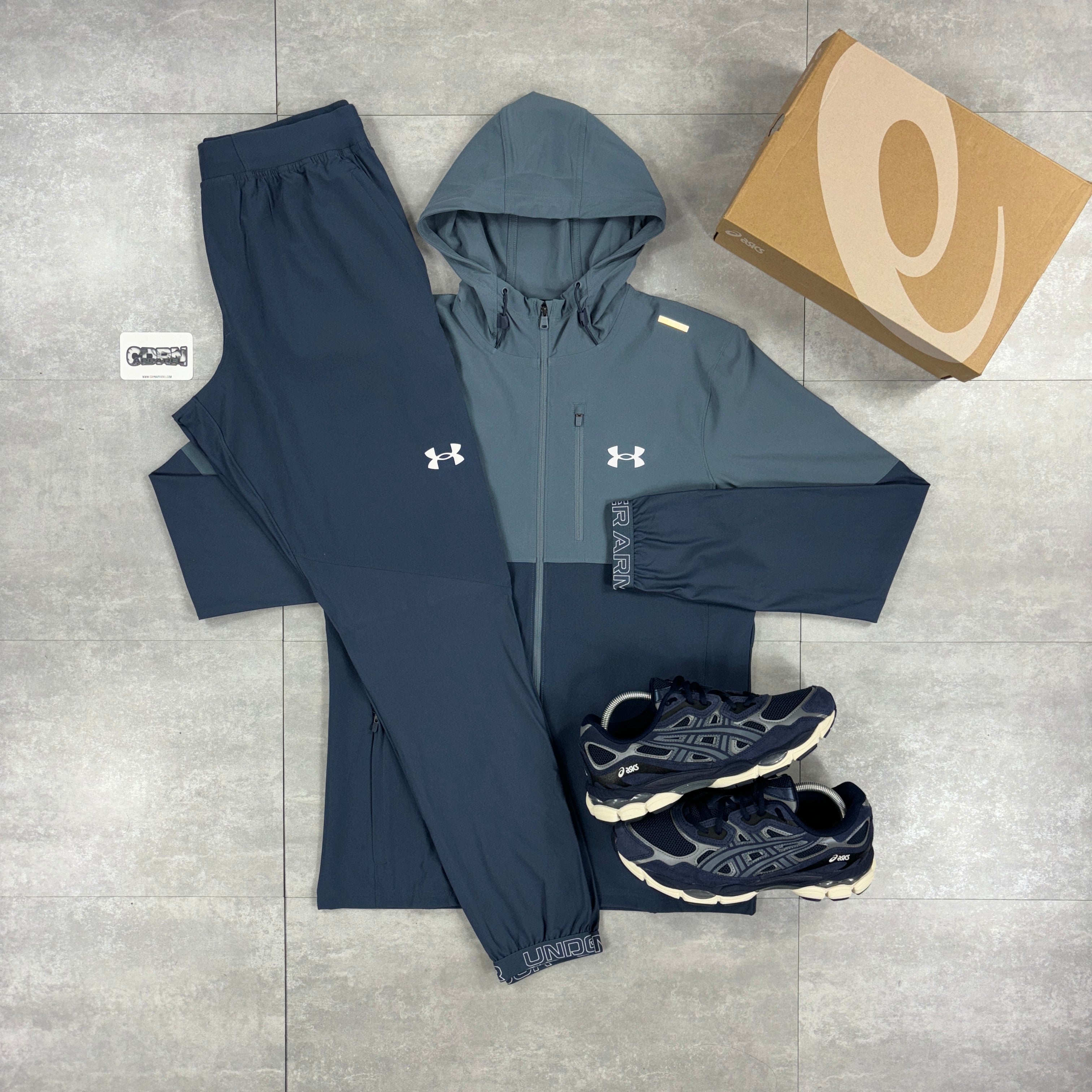 Under Armour Navy Vanish Woven Windbreaker & Navy Vanish Pants Set