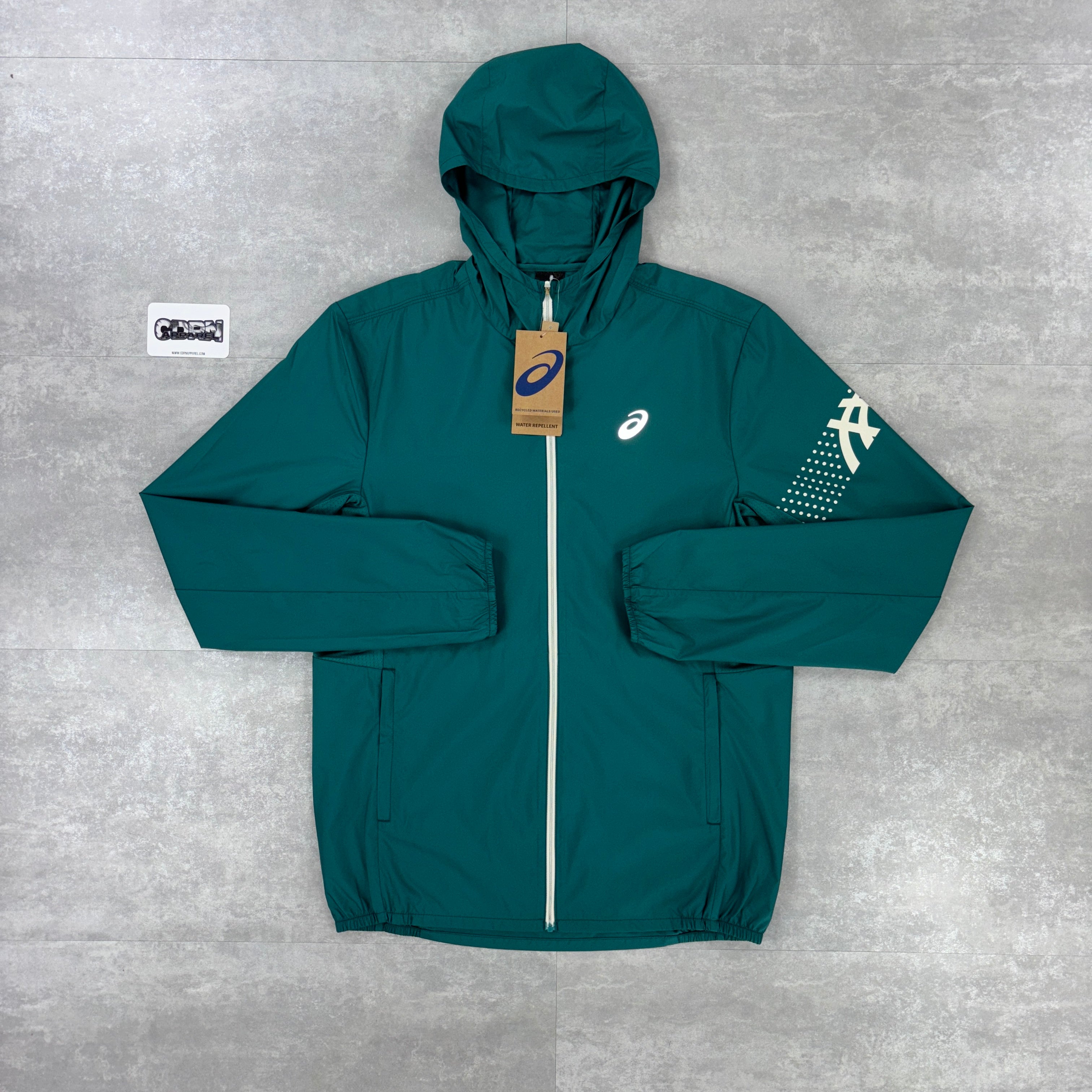 Asics Icon Windbreaker Jacket Rainy Lake & Black Asics Challenger Pants Set