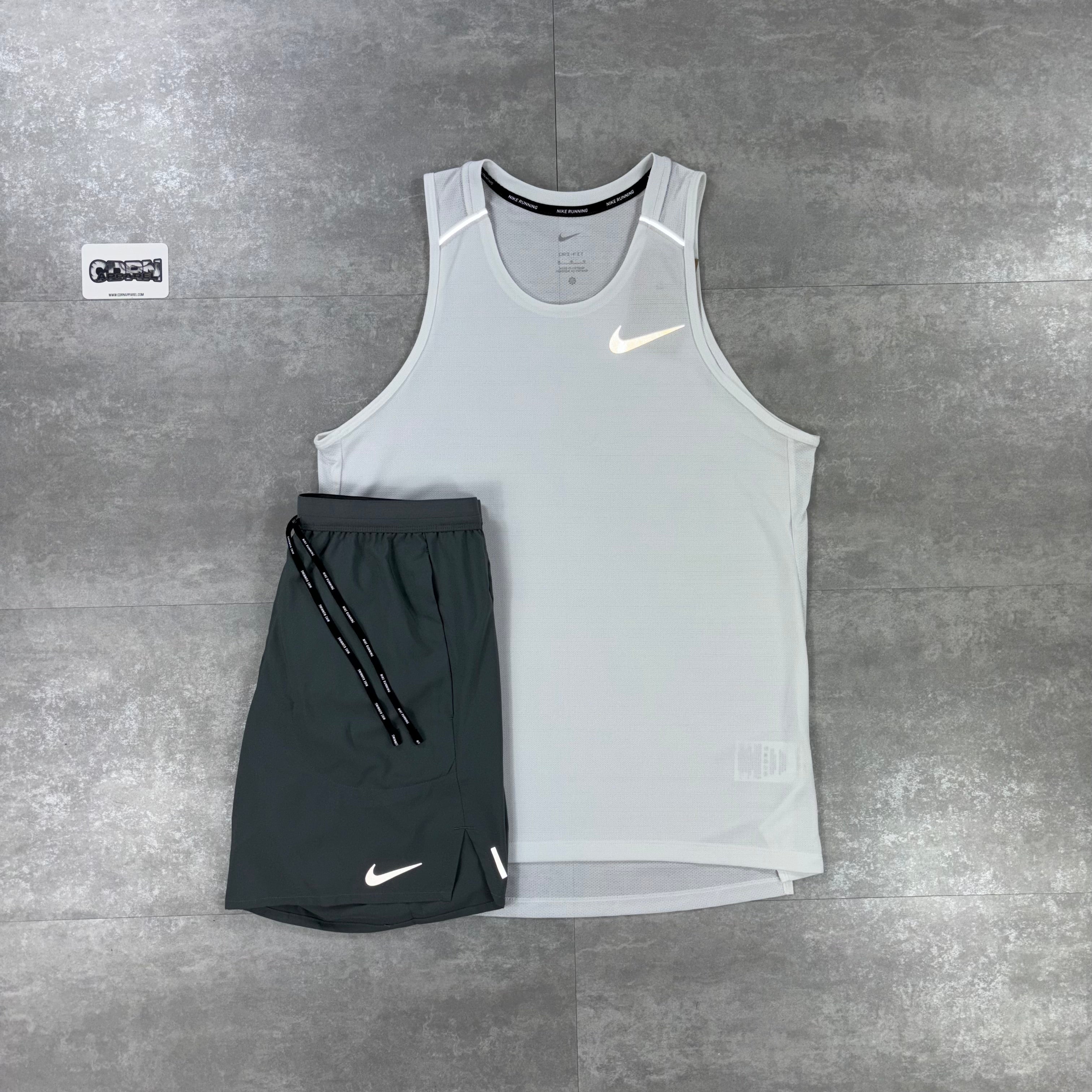 Nike Miler Vest 1.0 - White