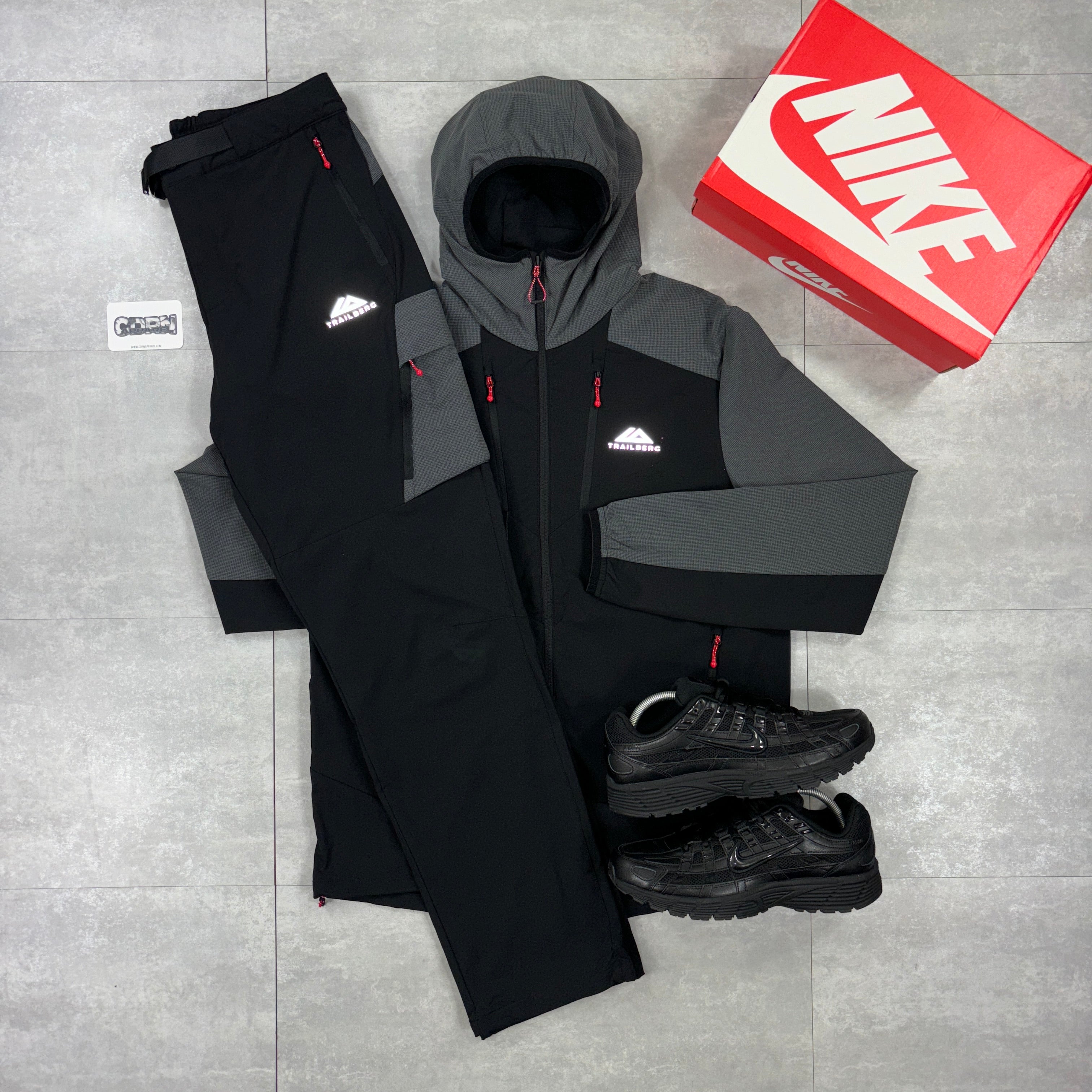 Trailberg Black / Grey Faltenjura Windbreaker & Faltenjura Pants Set