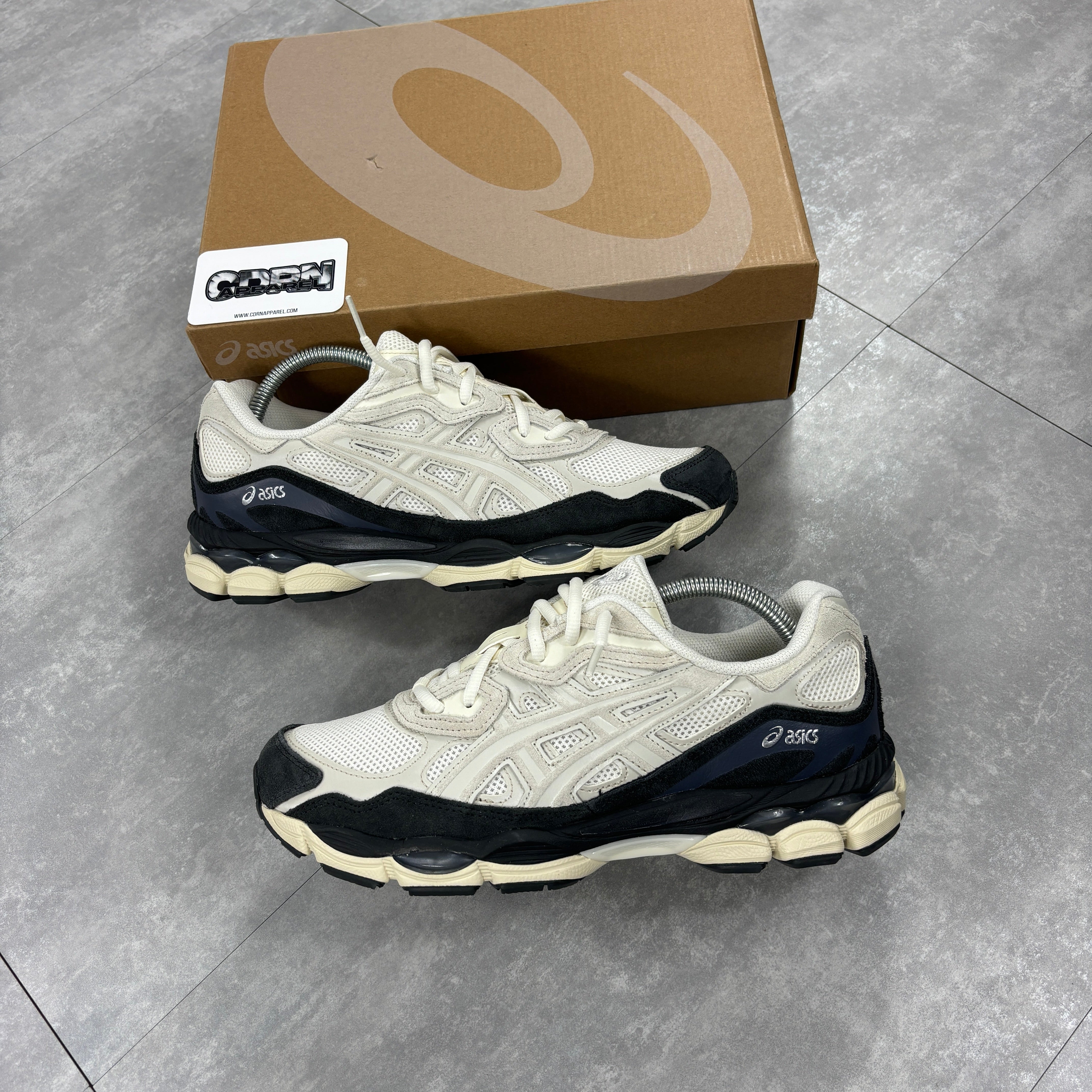 Asics Gel NYC Trainers - White / Smoke Grey