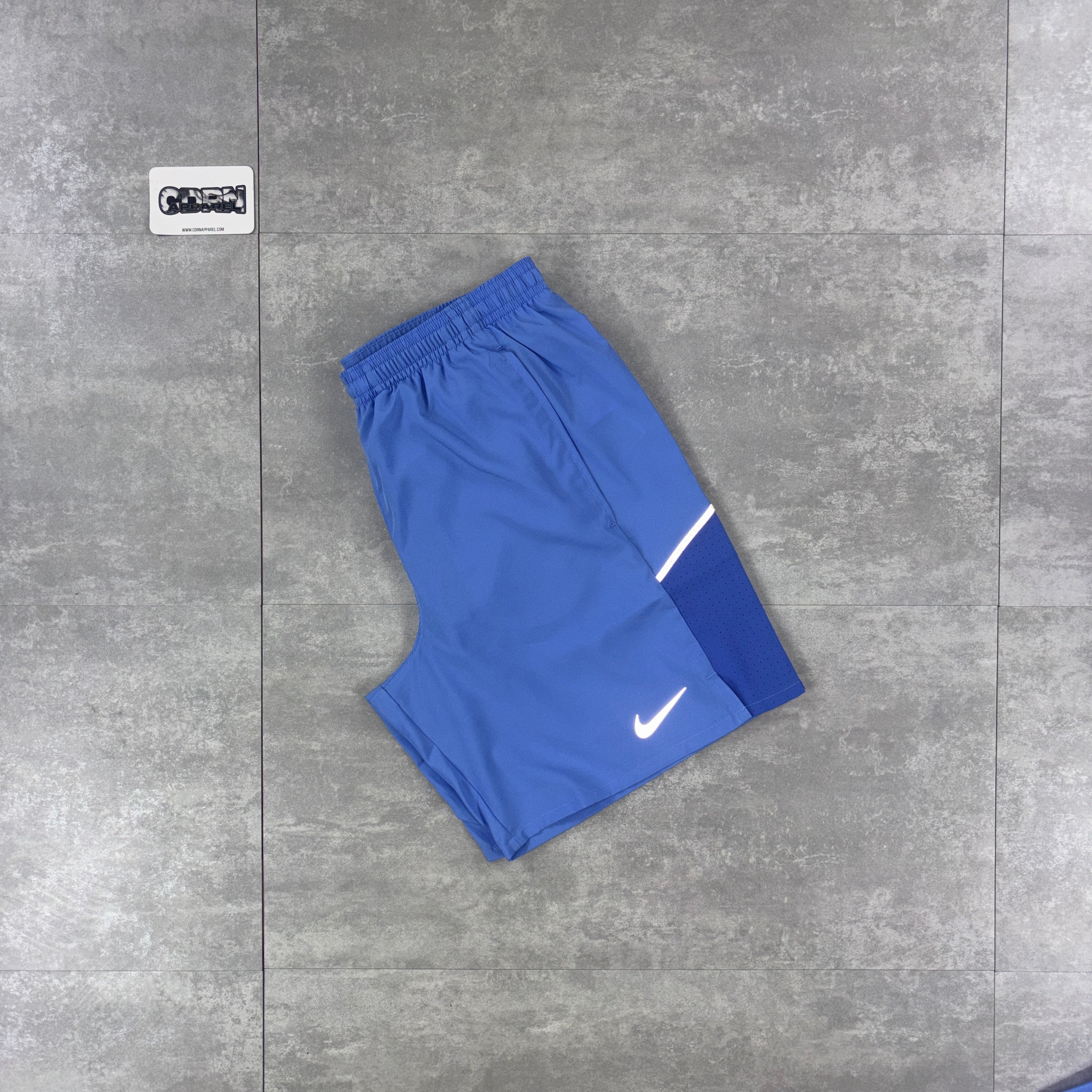 Nike Challenger Plus Shorts - Pulse Blue