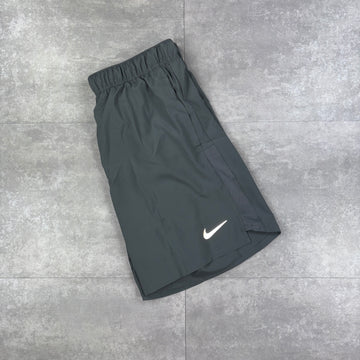 Nike Challenger Shorts 7” - Grey