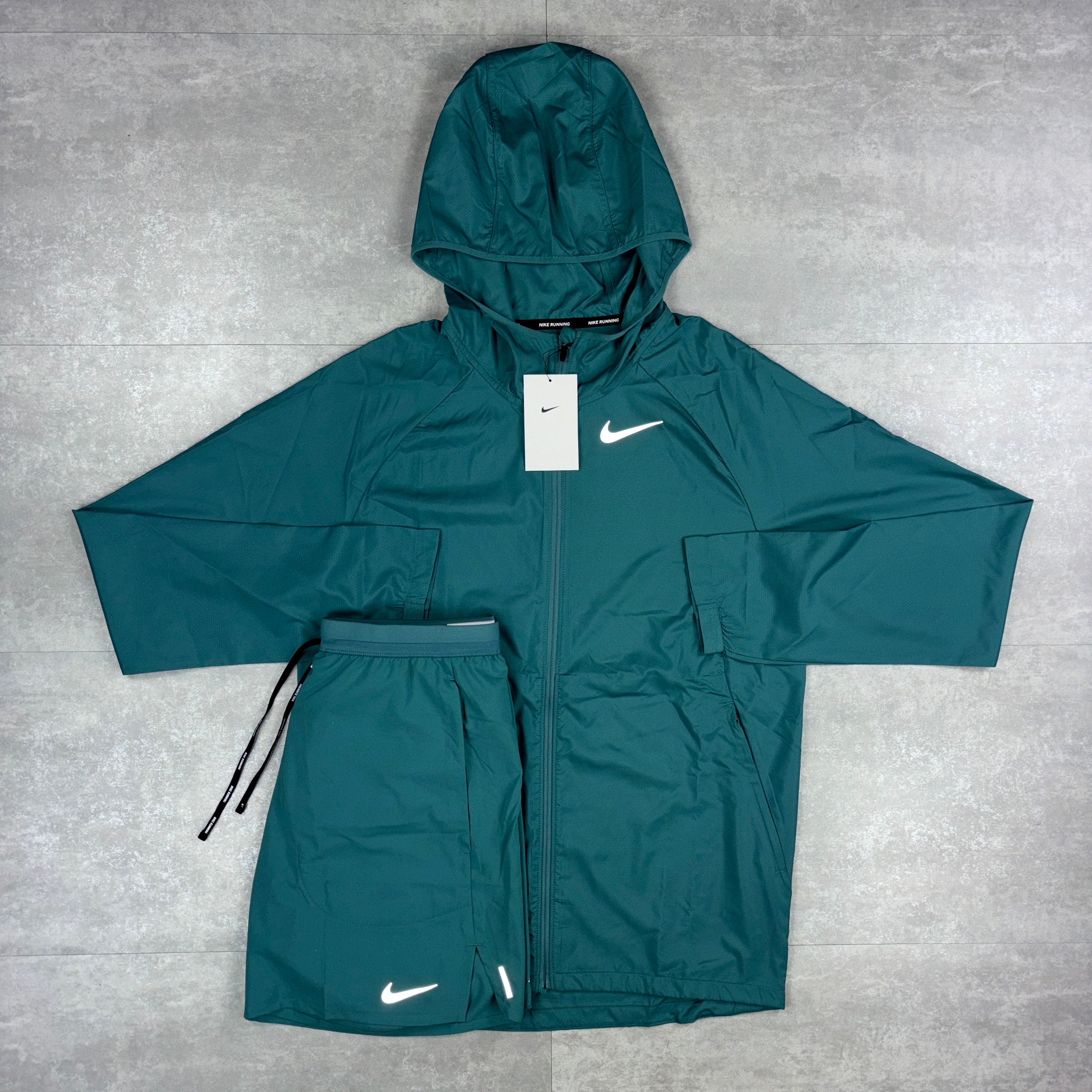 Nike Essentials Windbreaker Teal & Nike Teal Flex Stride Shorts