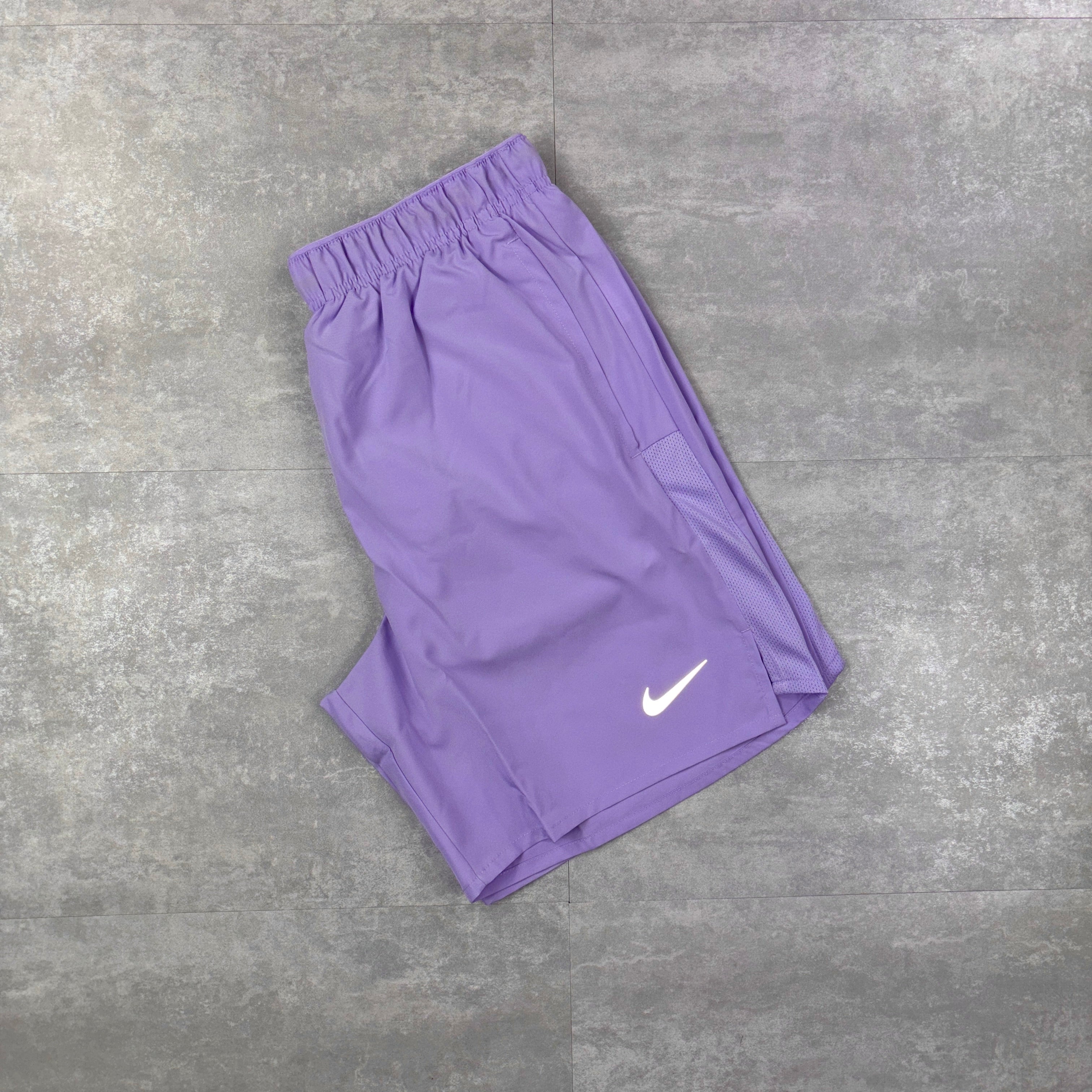 Nike Challenger Shorts - Lavender