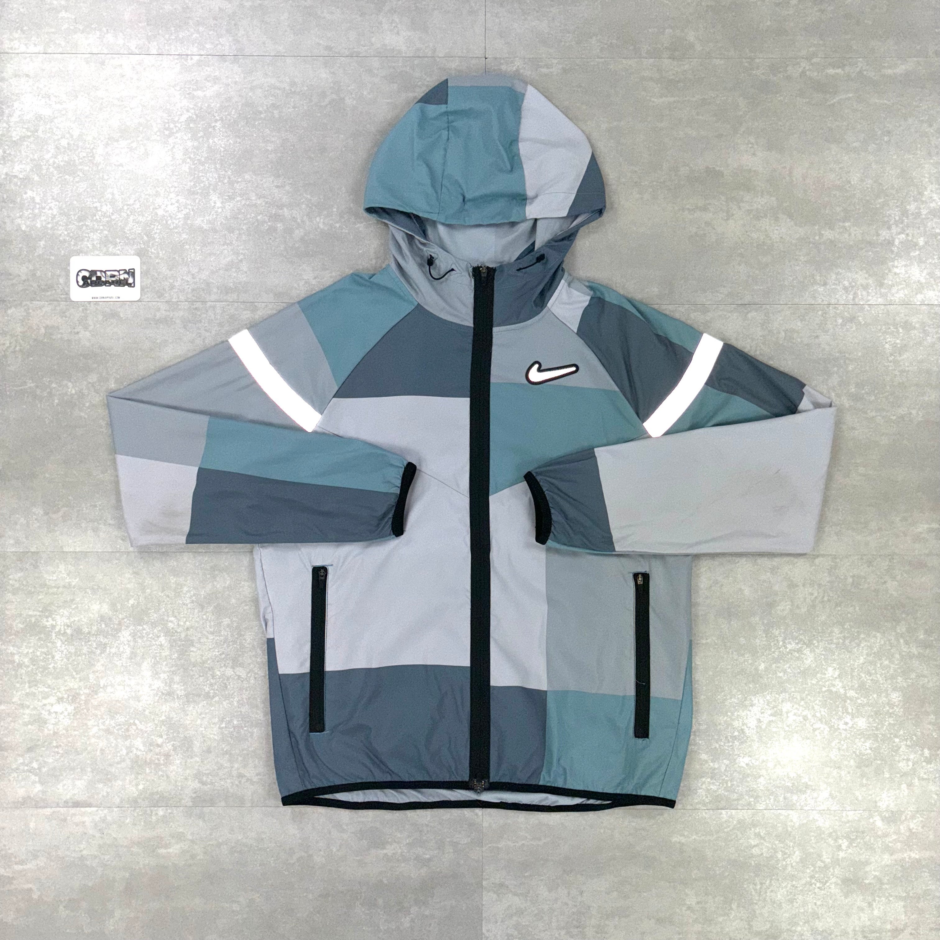 Nike Wildrun Patchwork Windbreaker Jacket - Blue