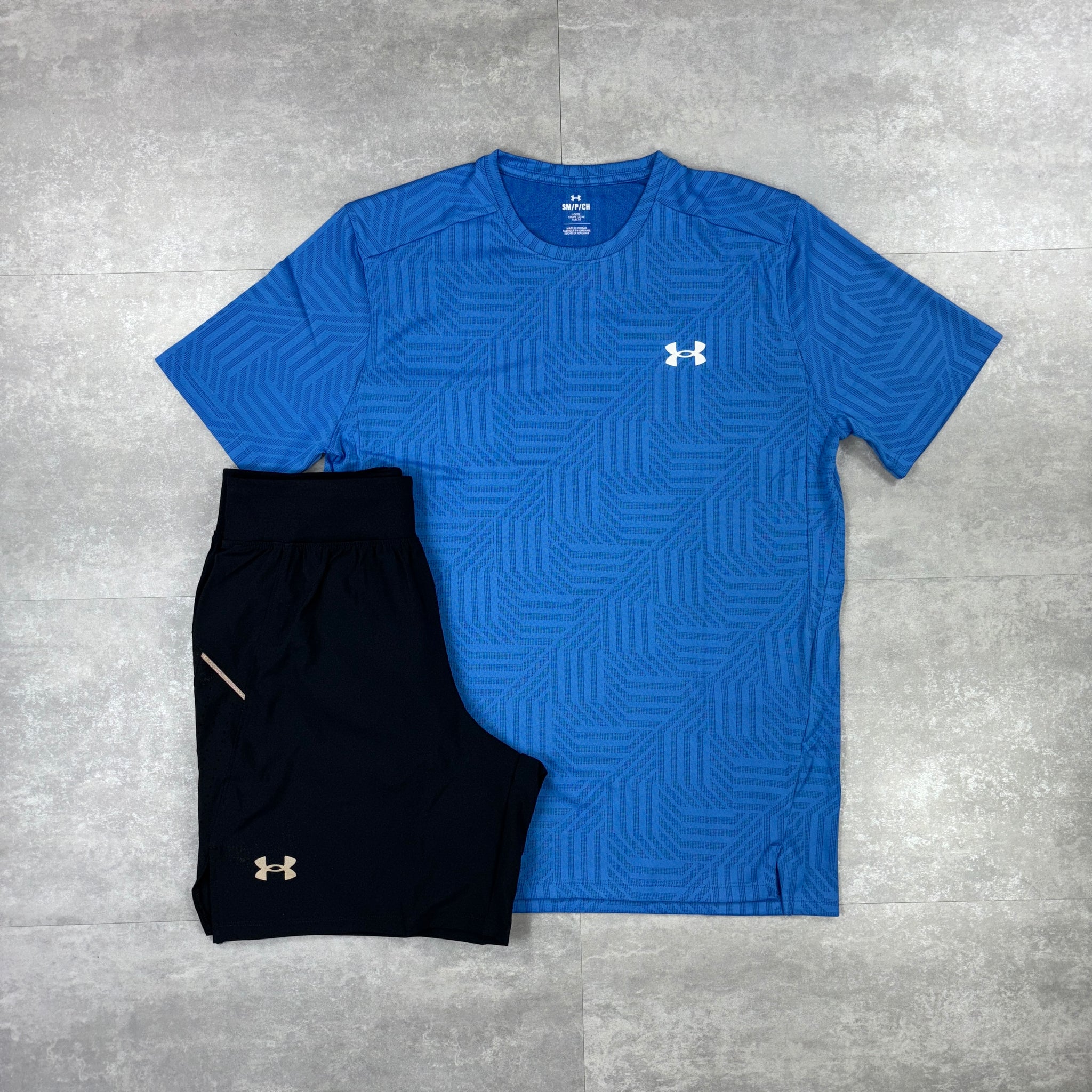 Under Armour Blue Geo Tessa Vent T-Shirt & Black 7” Speed Pocket Shorts