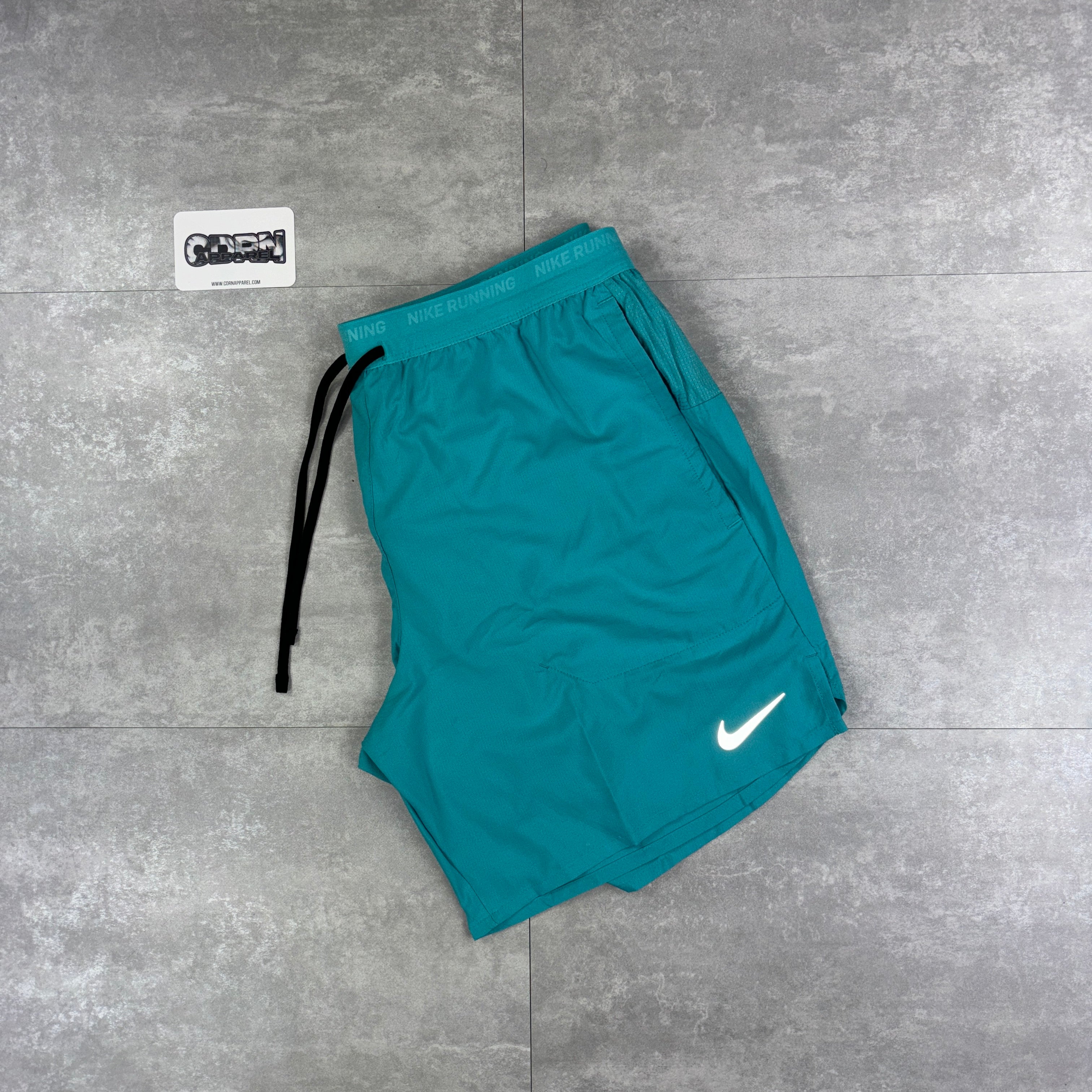 Nike Miler Dusty Cactus Repel Windbreaker & 7” Nike Flex Stride Shorts