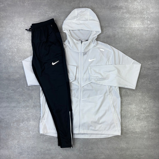 Nike UV Windbreaker Ice White & Black Phenom Pants