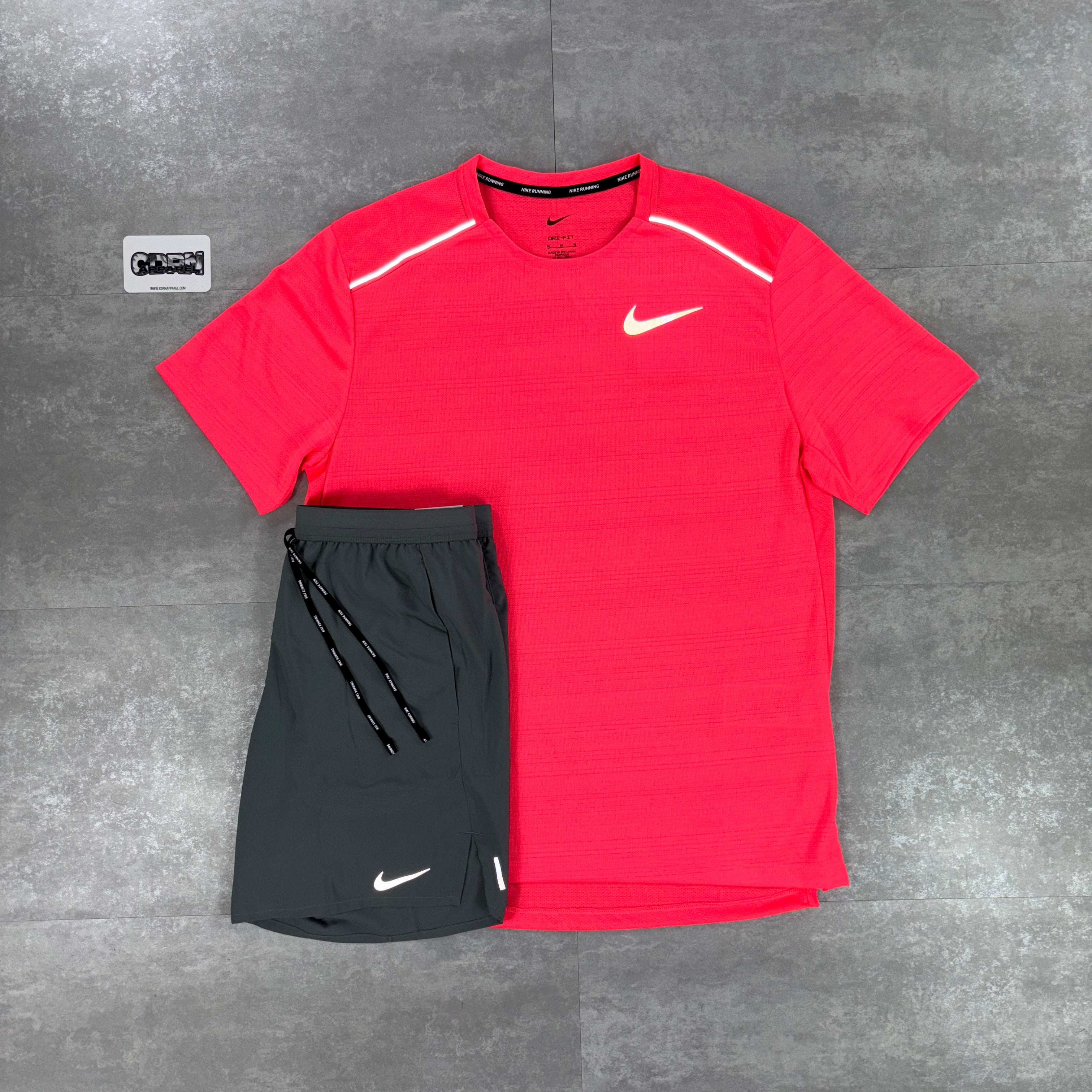 Nike Miler 1.0 T-Shirt - Hot Punch
