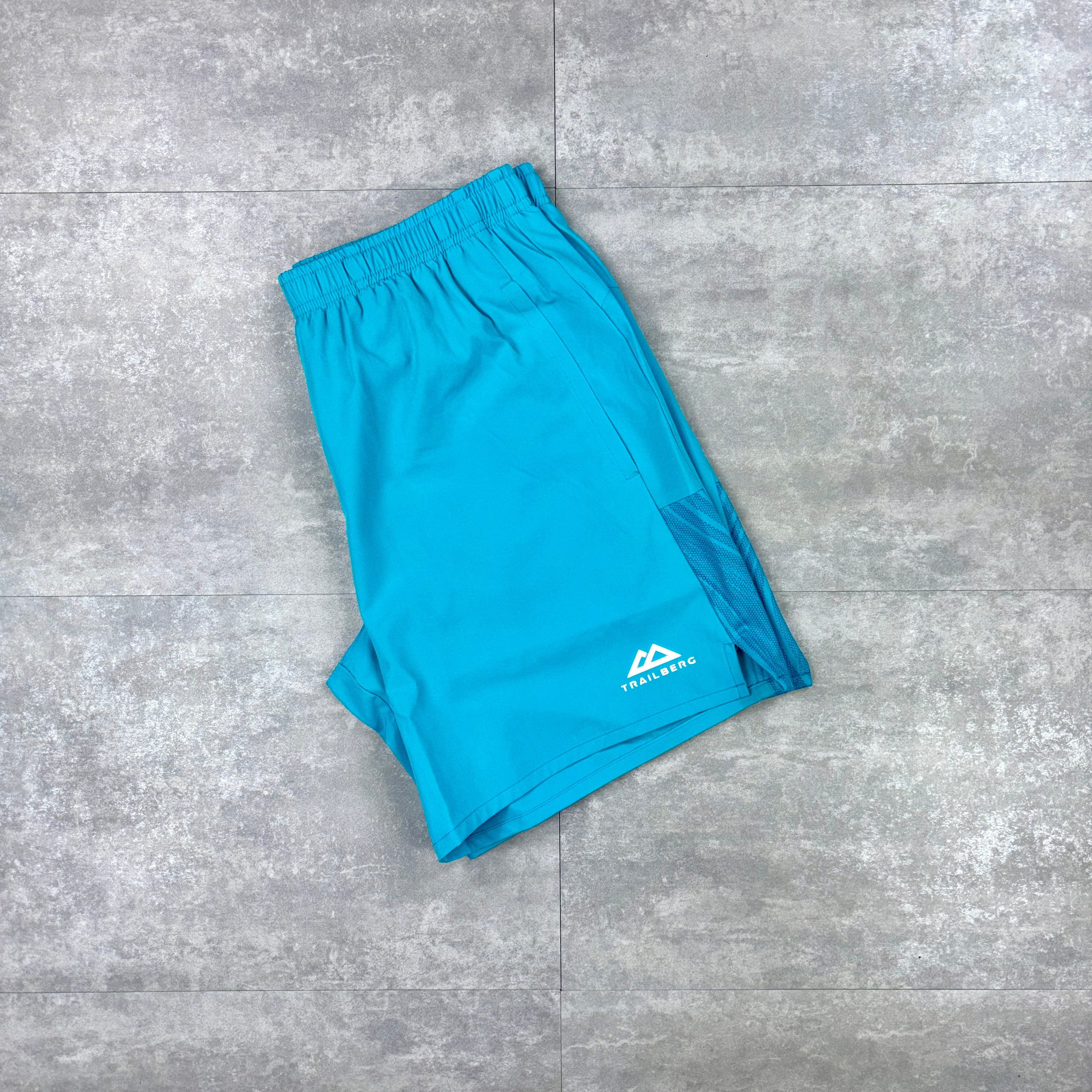 Trailberg Sky Blue Vertex Tee & Vertex Shorts