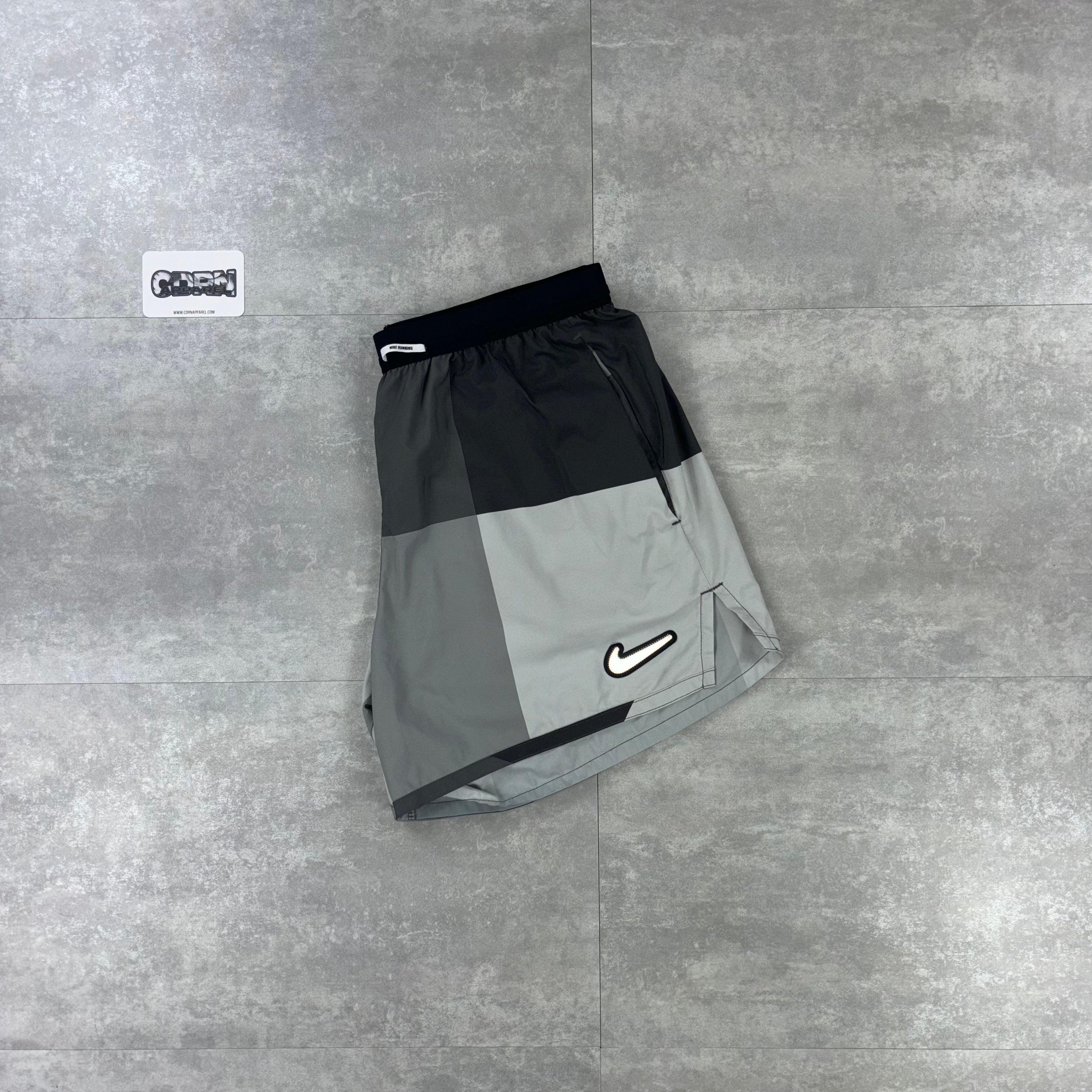 Nike Patchwork Shorts - Grey