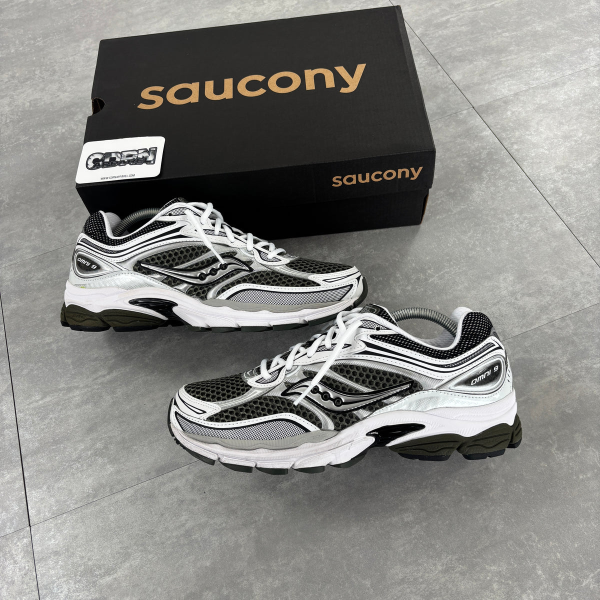 Saucony ProGrid Omni 9 Khaki