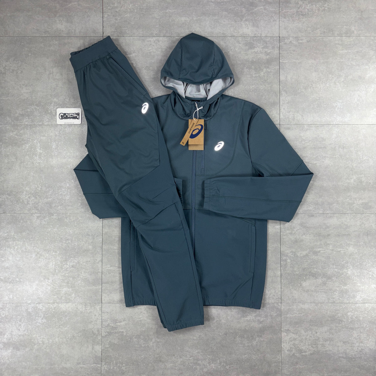 Asics Winter Running Windbreaker Jacket Blue & Blue Asics Winter Track Pants Set