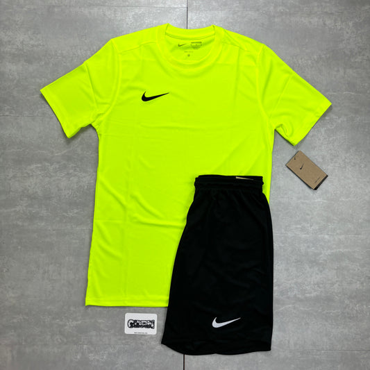 Nike Dri-Fit T-Shirt - Neon