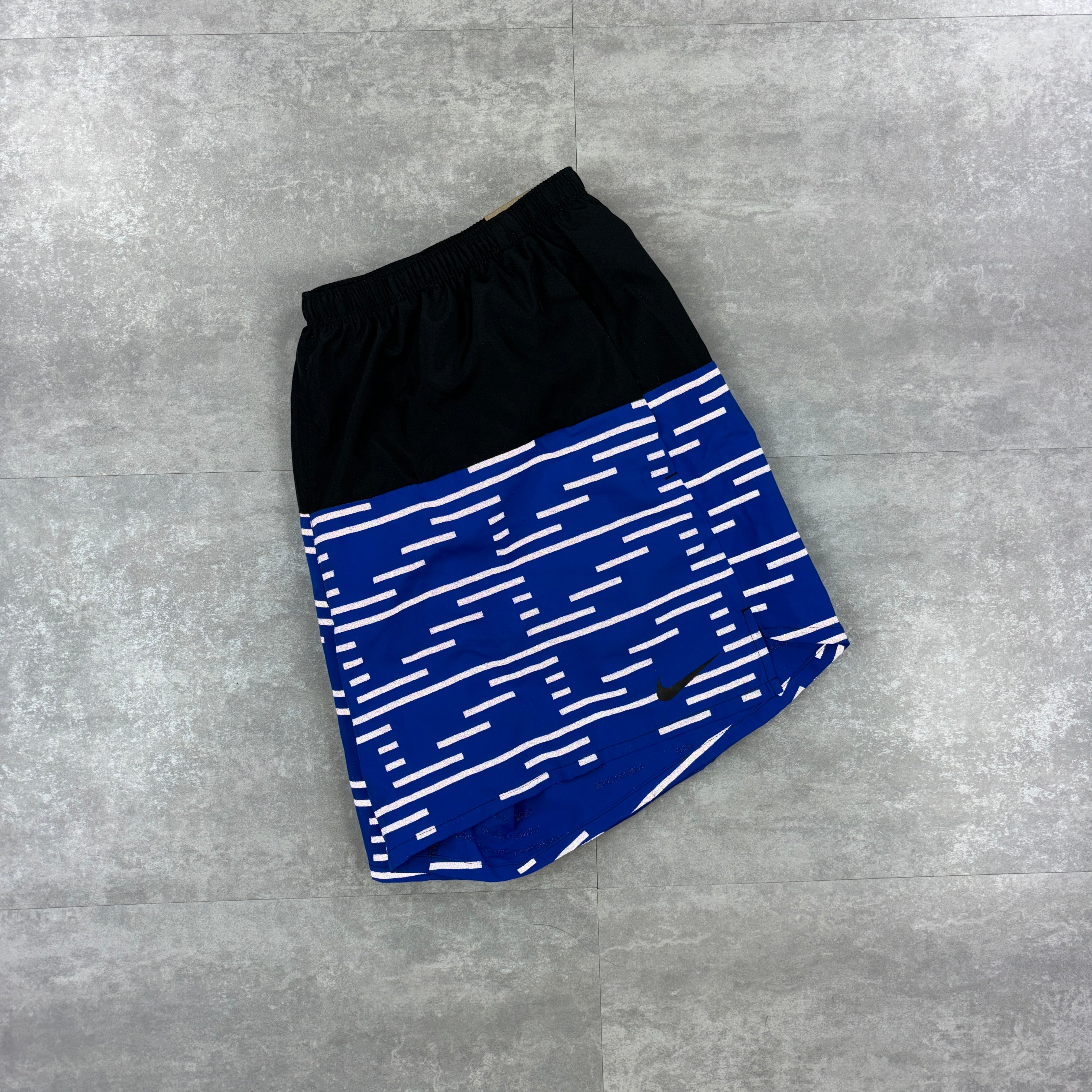 Nike Running Division Flash Challenger Shorts