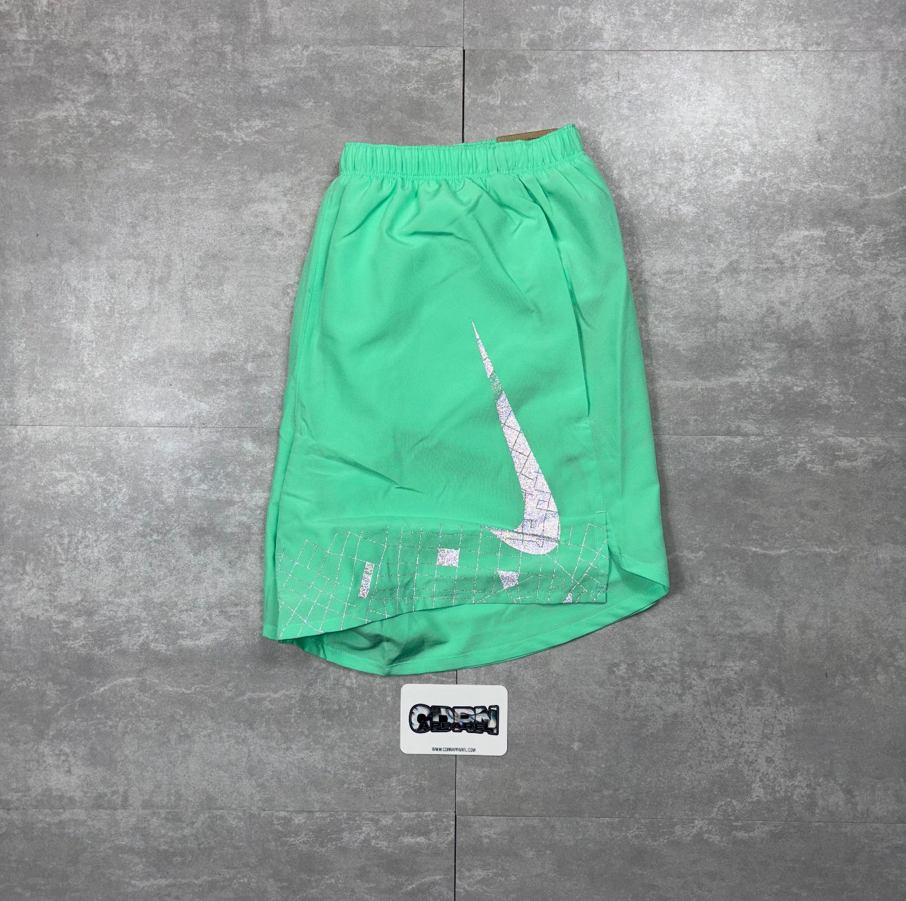 Nike Challenger Running Division 5” Shorts - Mint