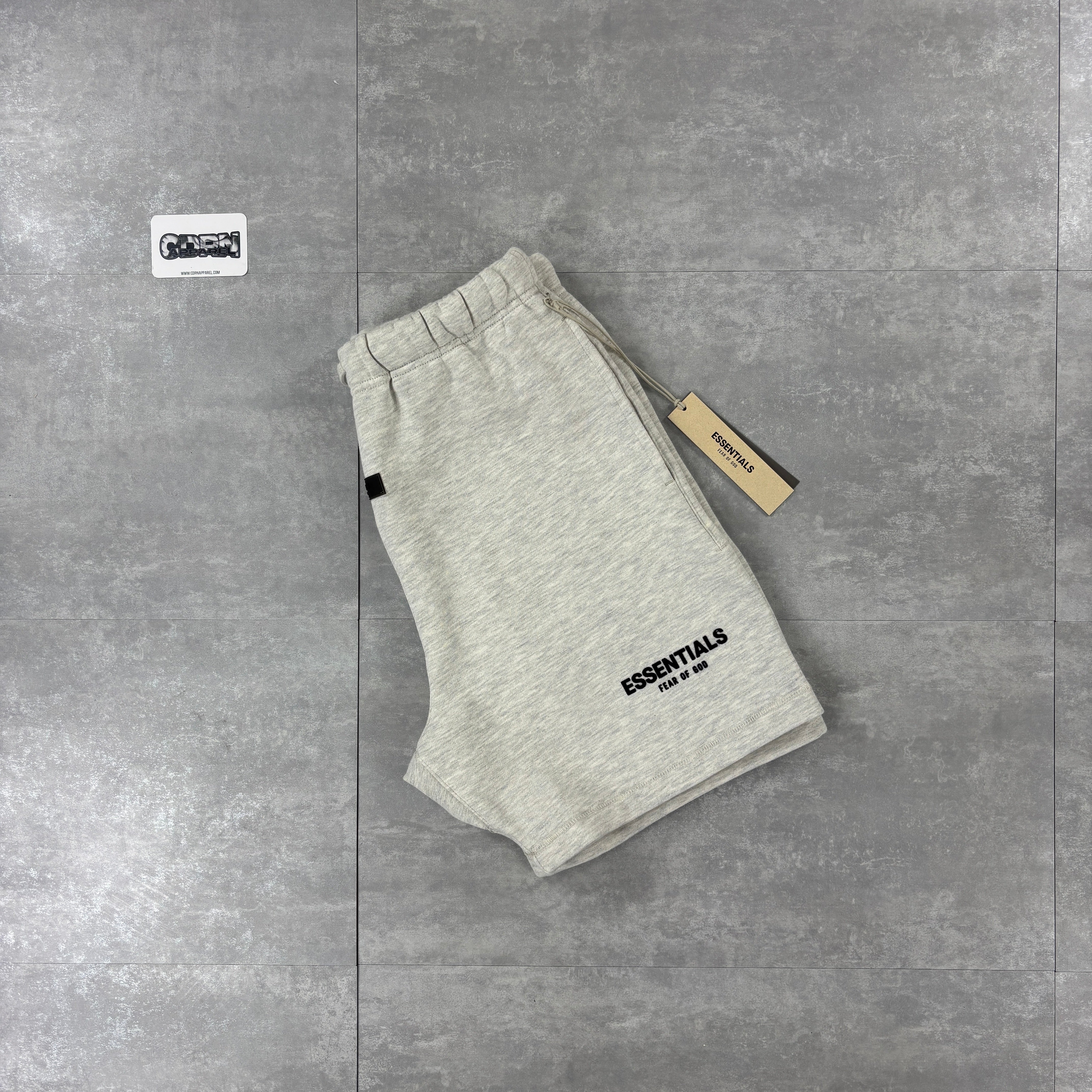 Essentials SS22 Shorts - Light Oat