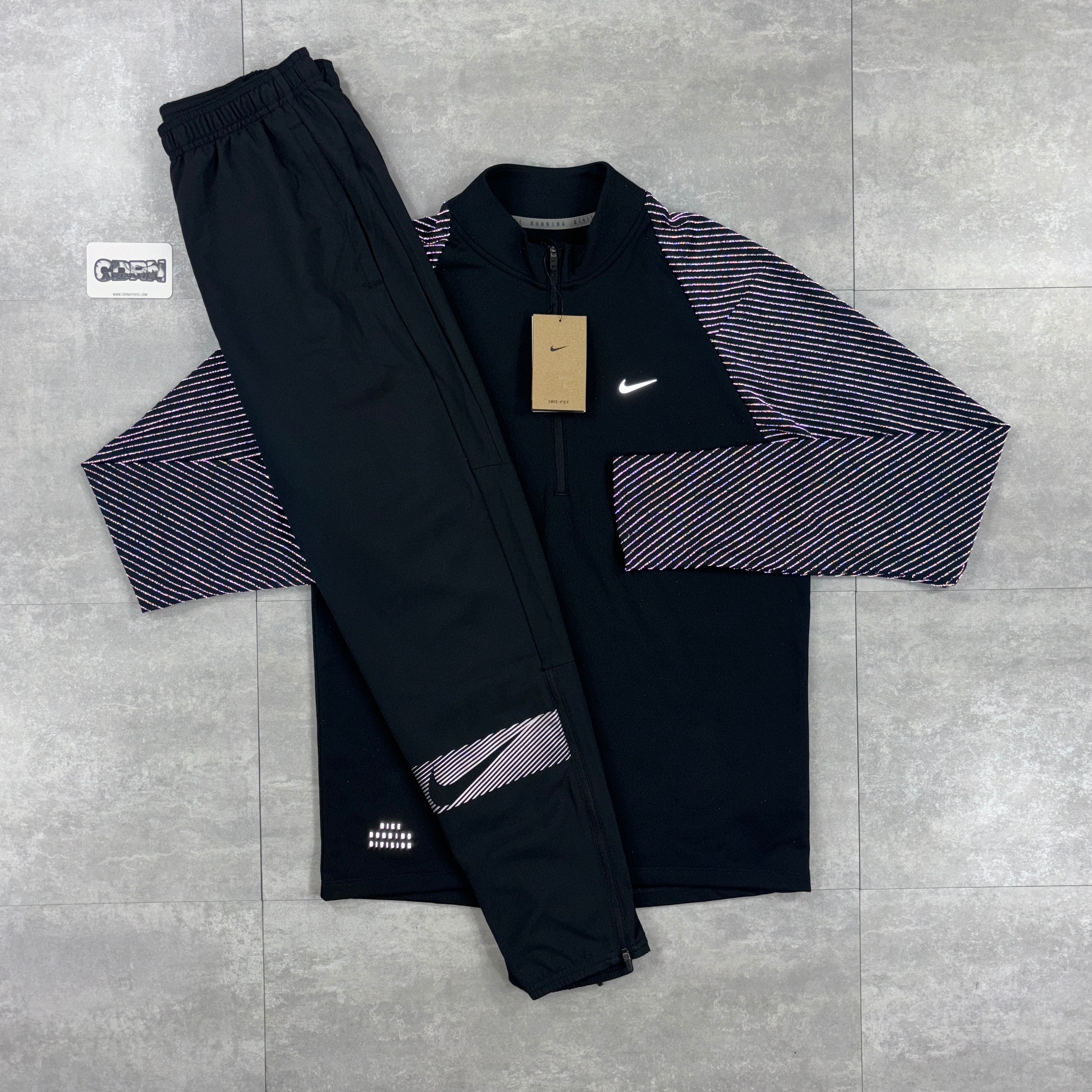 Nike Running Division 1/4 Zip - Black