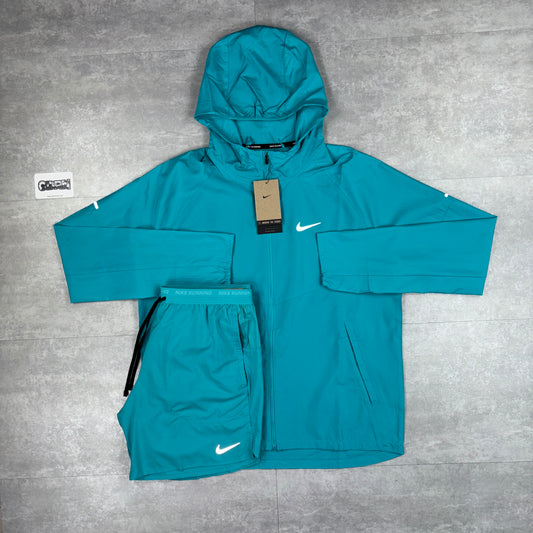 Nike Miler Dusty Cactus Repel Windbreaker & 7” Nike Flex Stride Shorts