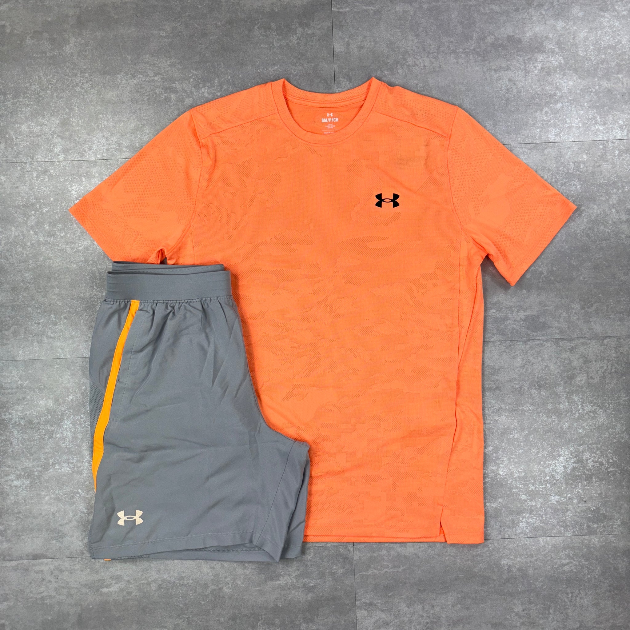 Under Armour Orange Jacquard Print T-Shirt & Grey 7” Shorts