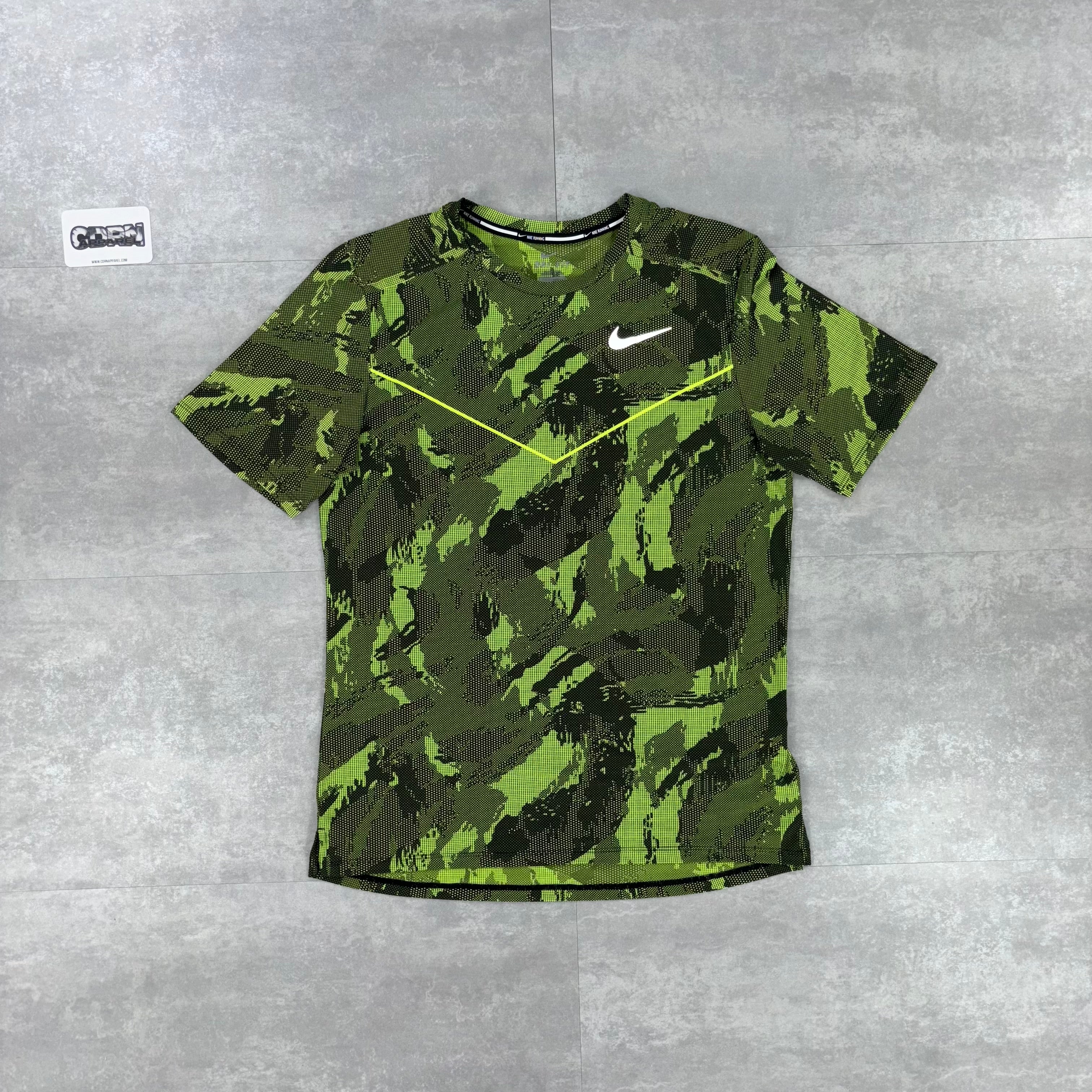 Nike Miler Techknit T-Shirt - Green Camo