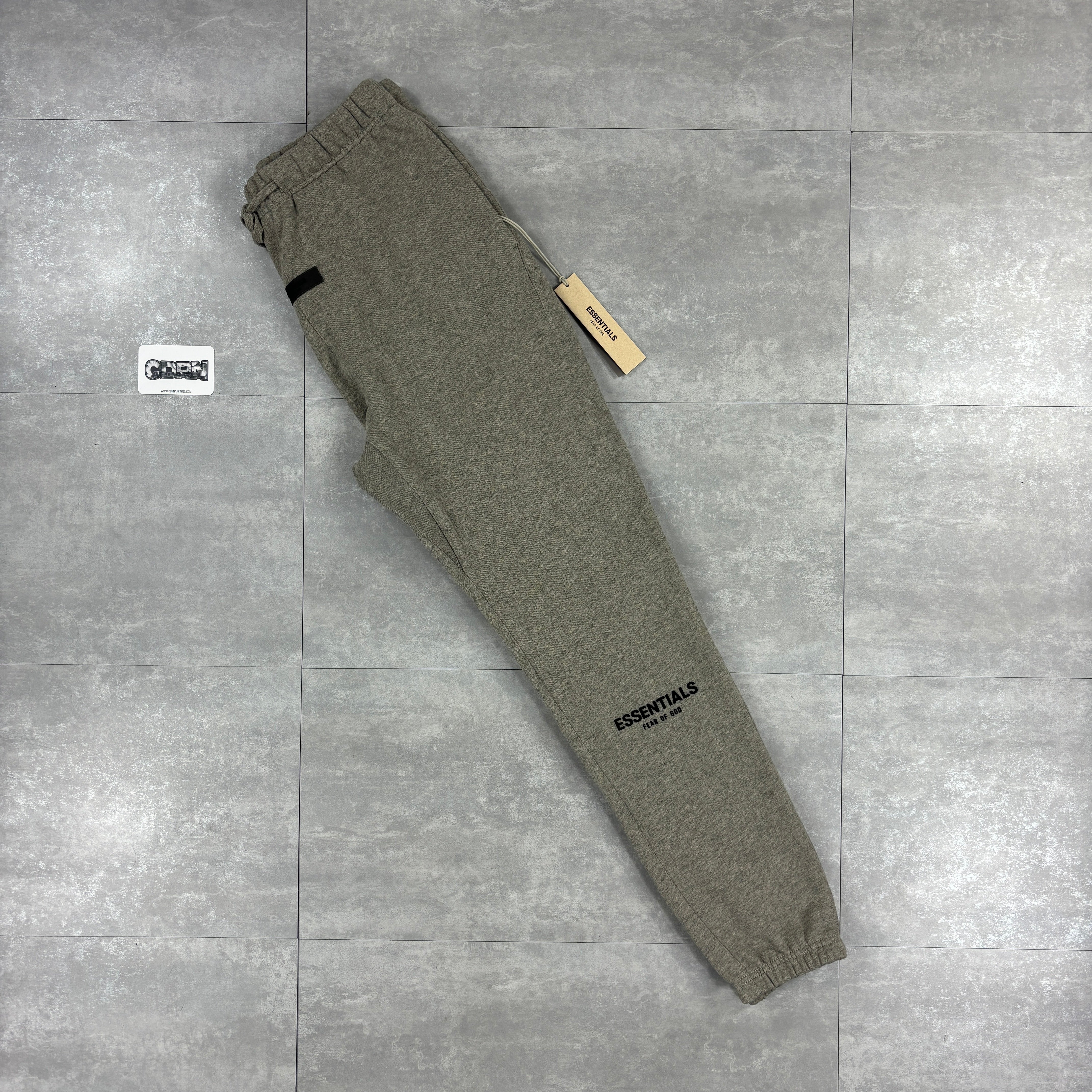 Essentials Pants SS22 - Dark Oat