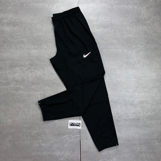 Nike Challenger Pants - Black