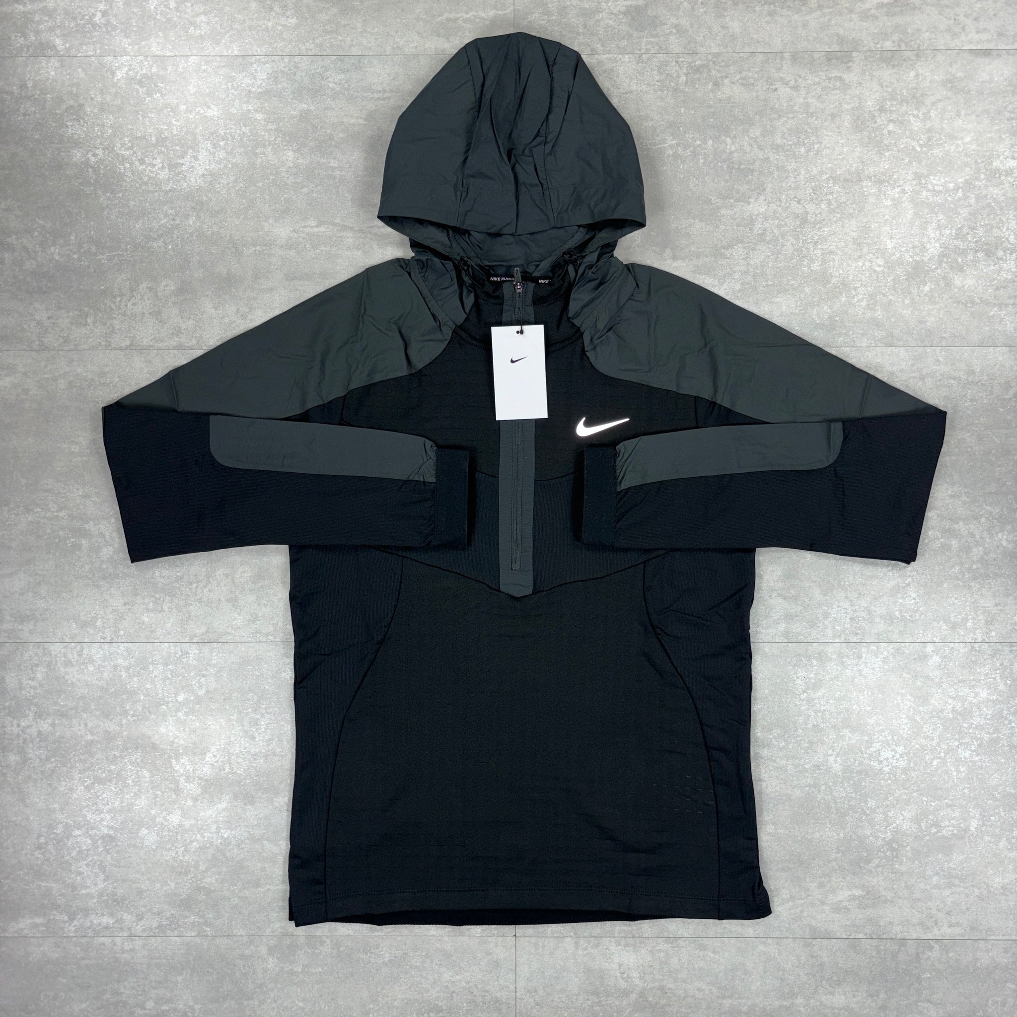 Nike Performance 1/2 Zip Windbreaker - Black