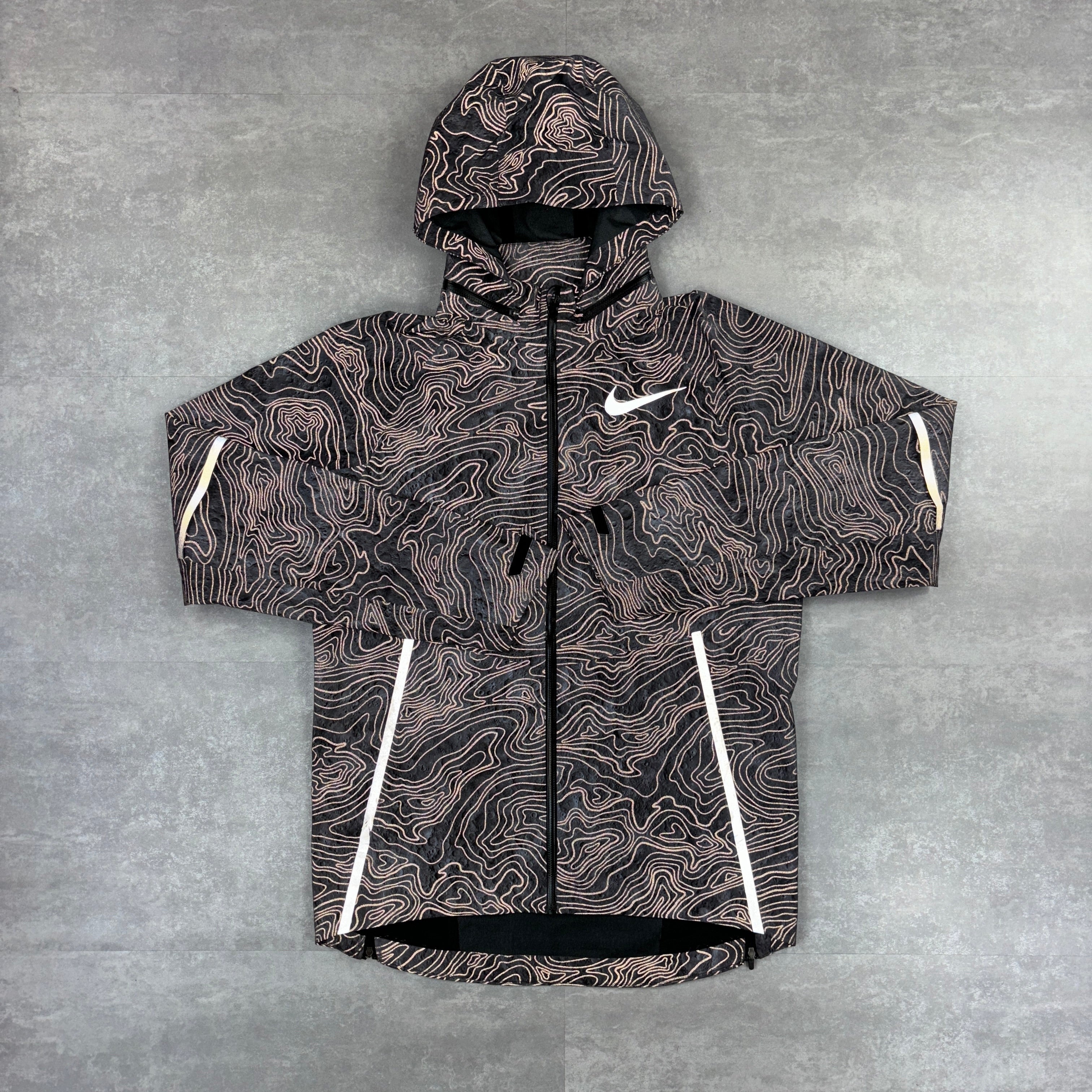 Nike Zonal Aeroshield Energy Solstice Windbreaker