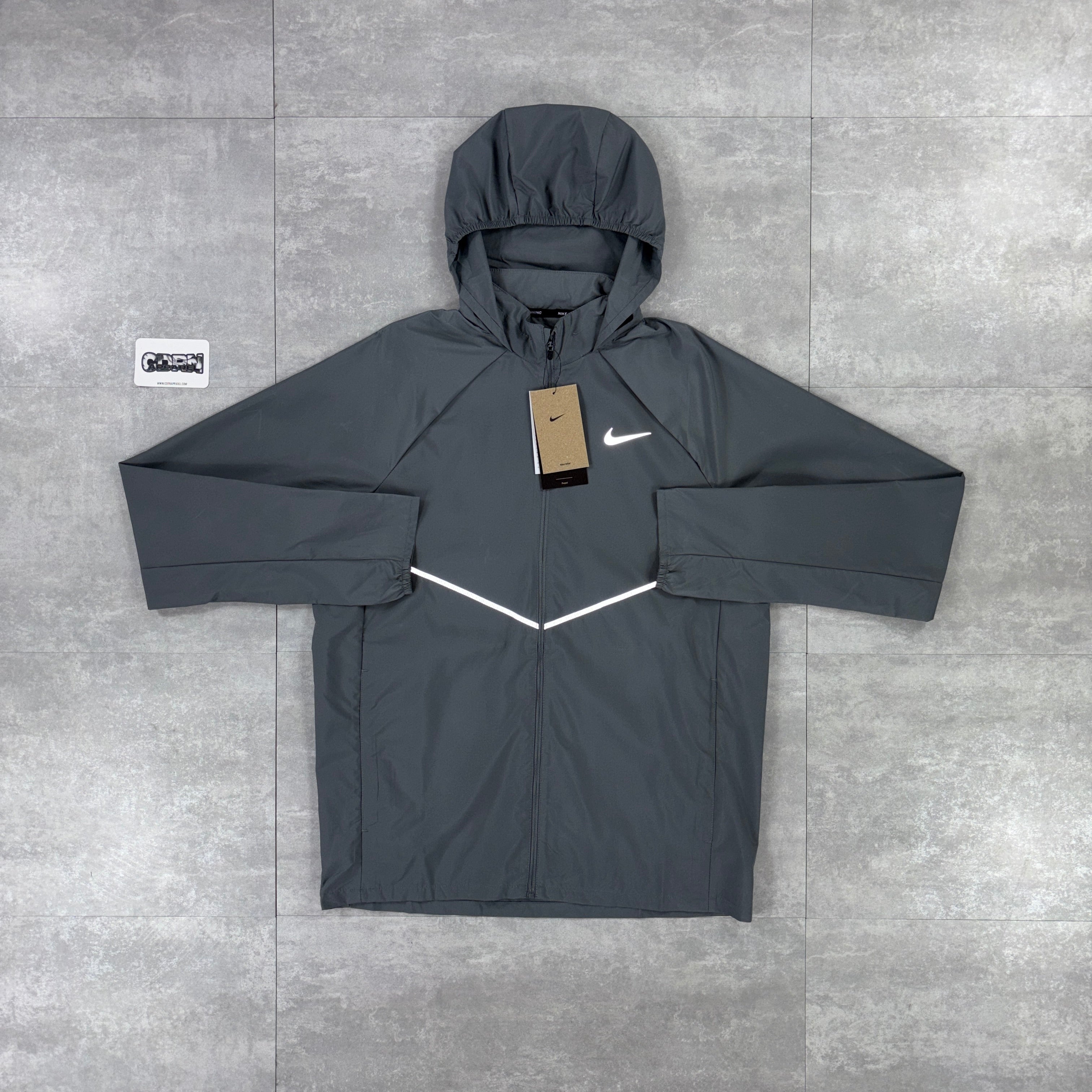 Nike Miler Repel Windbreaker Jacket - Grey
