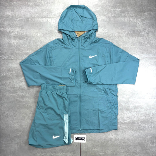 Nike Dark Turquoise Windbreaker Set & Dark Turquoise Challenger Shorts