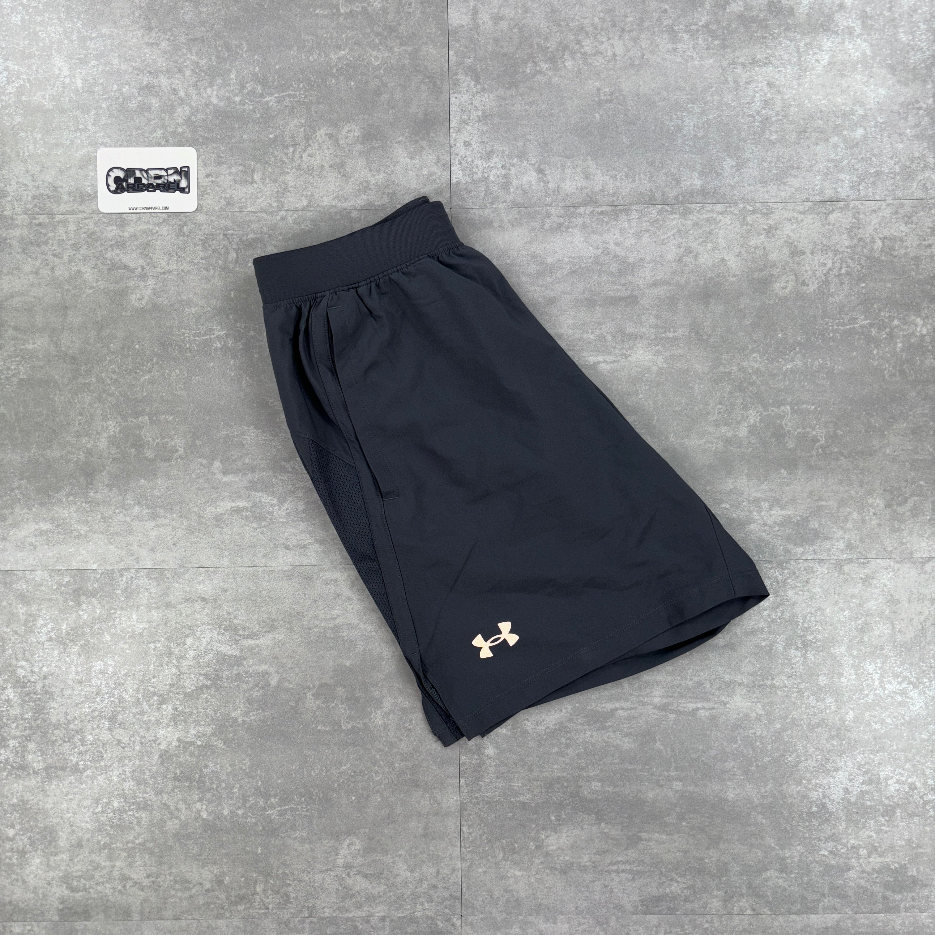 Under Armour 7” Speed Pocket Shorts - Grey