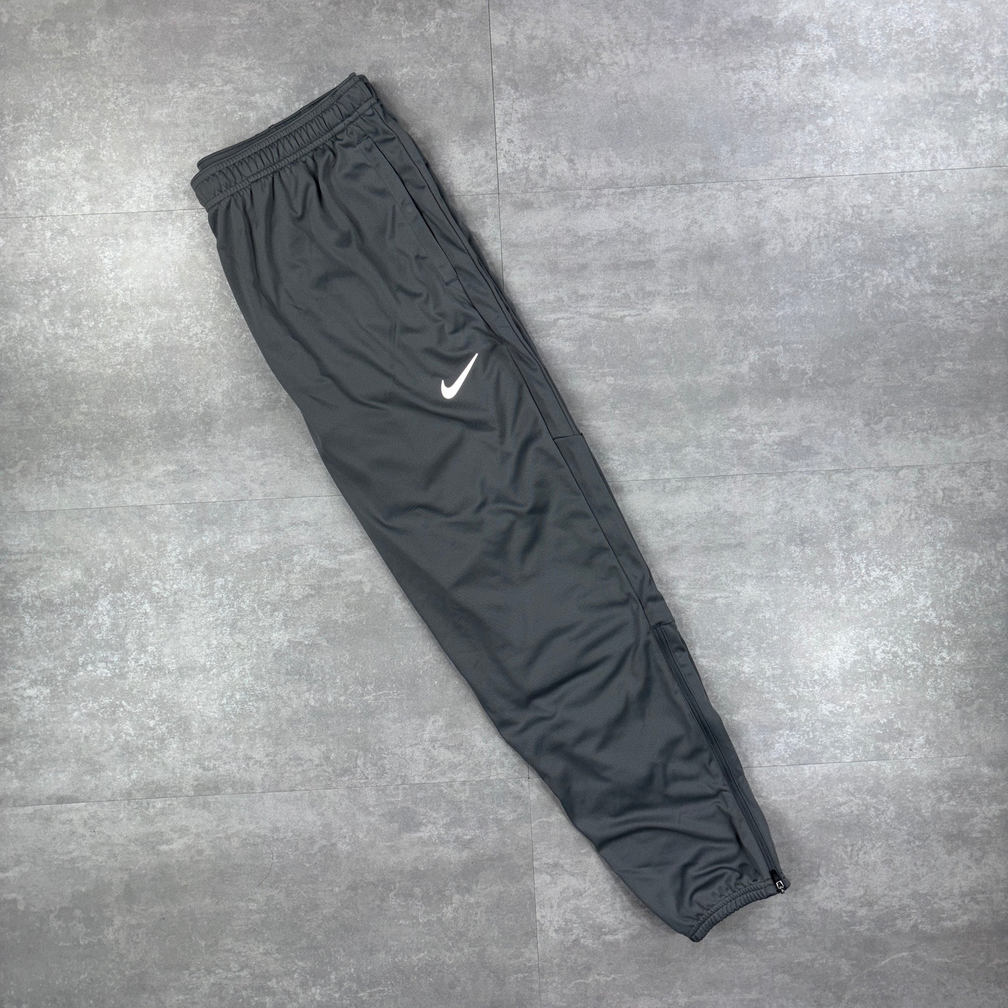 Nike Challenger Fleece Pants - Grey