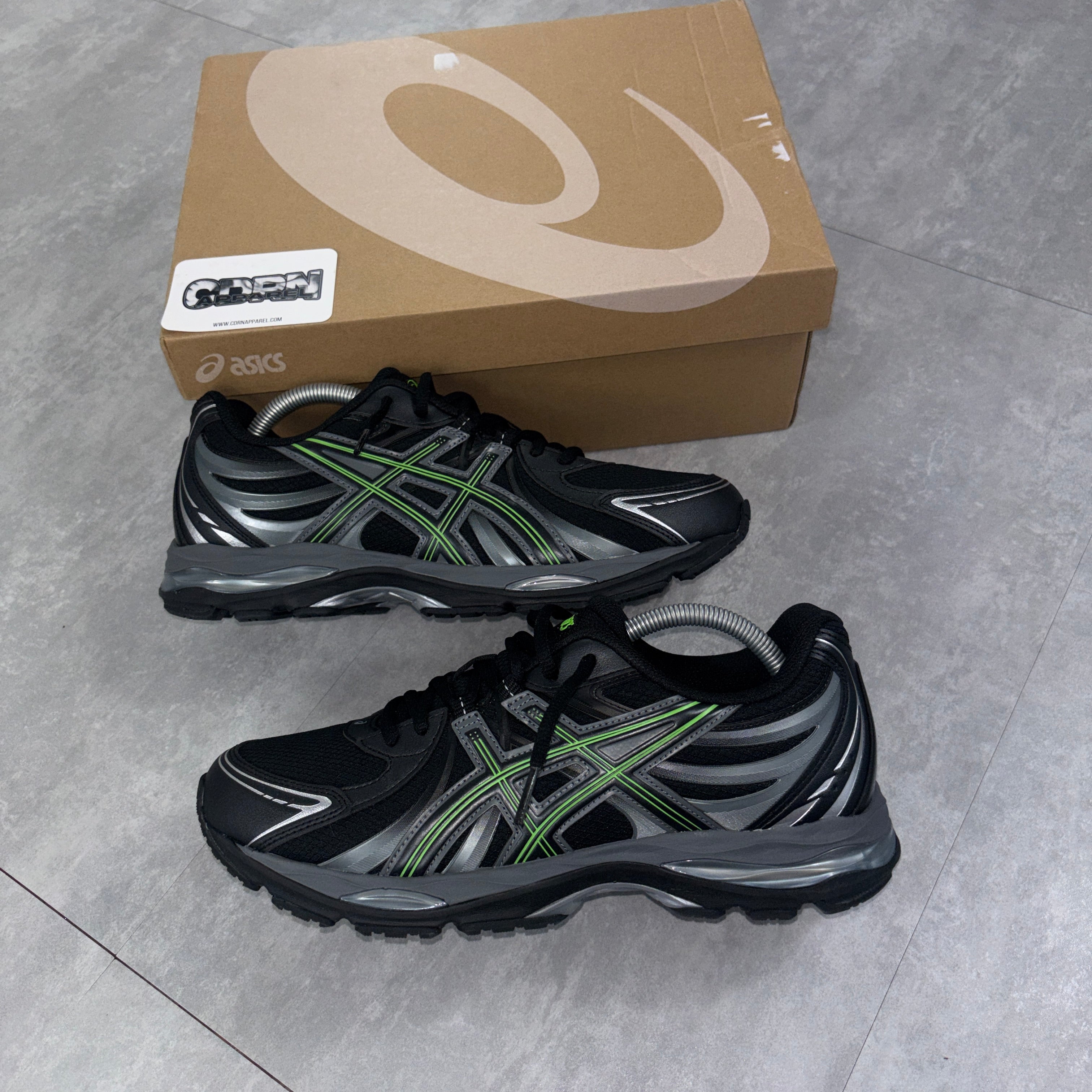 Asics Gel Sekiran - Black / Green Gecko
