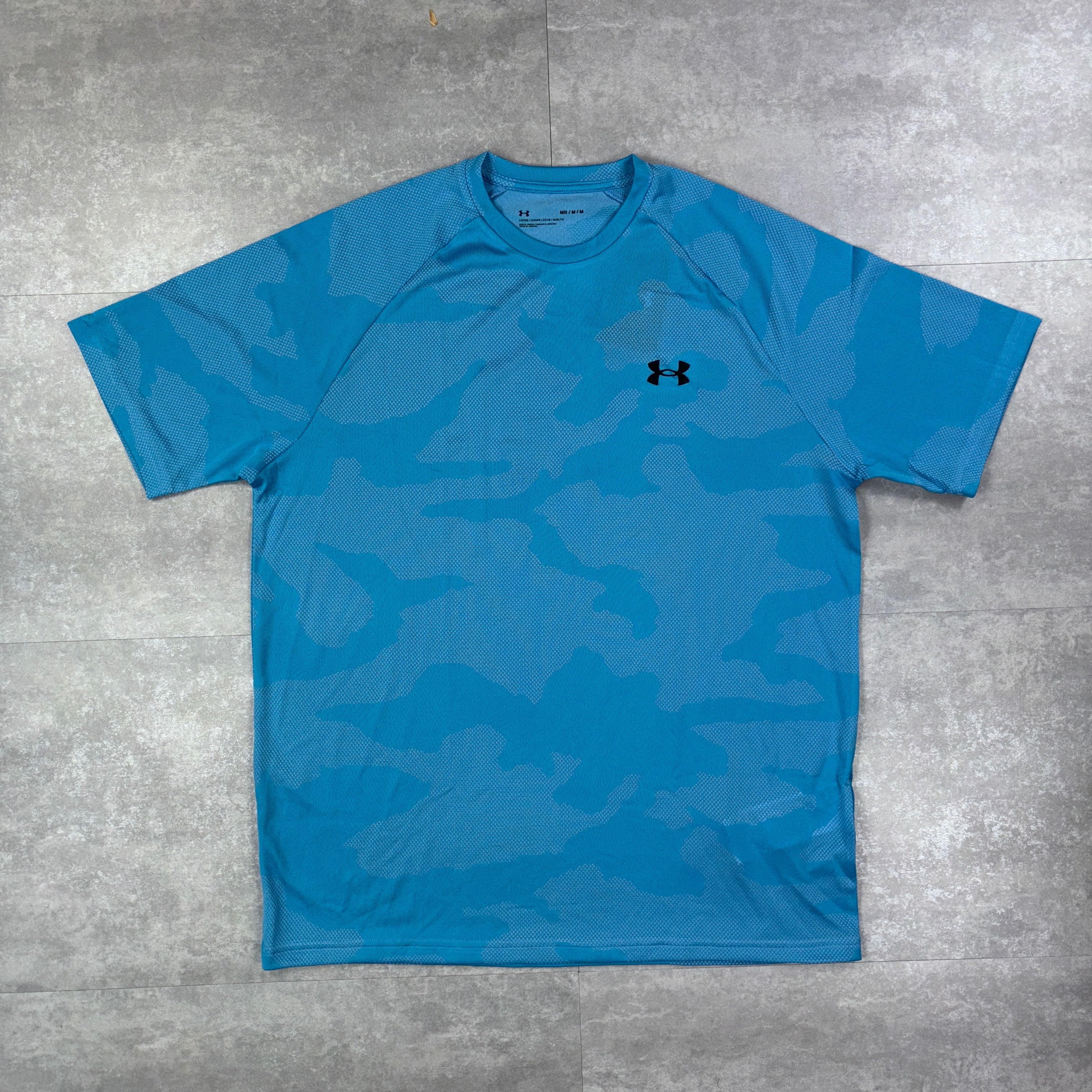 Under Armour Aqua Blue Camo T-shirt & Black 7” Speed Pocket Shorts