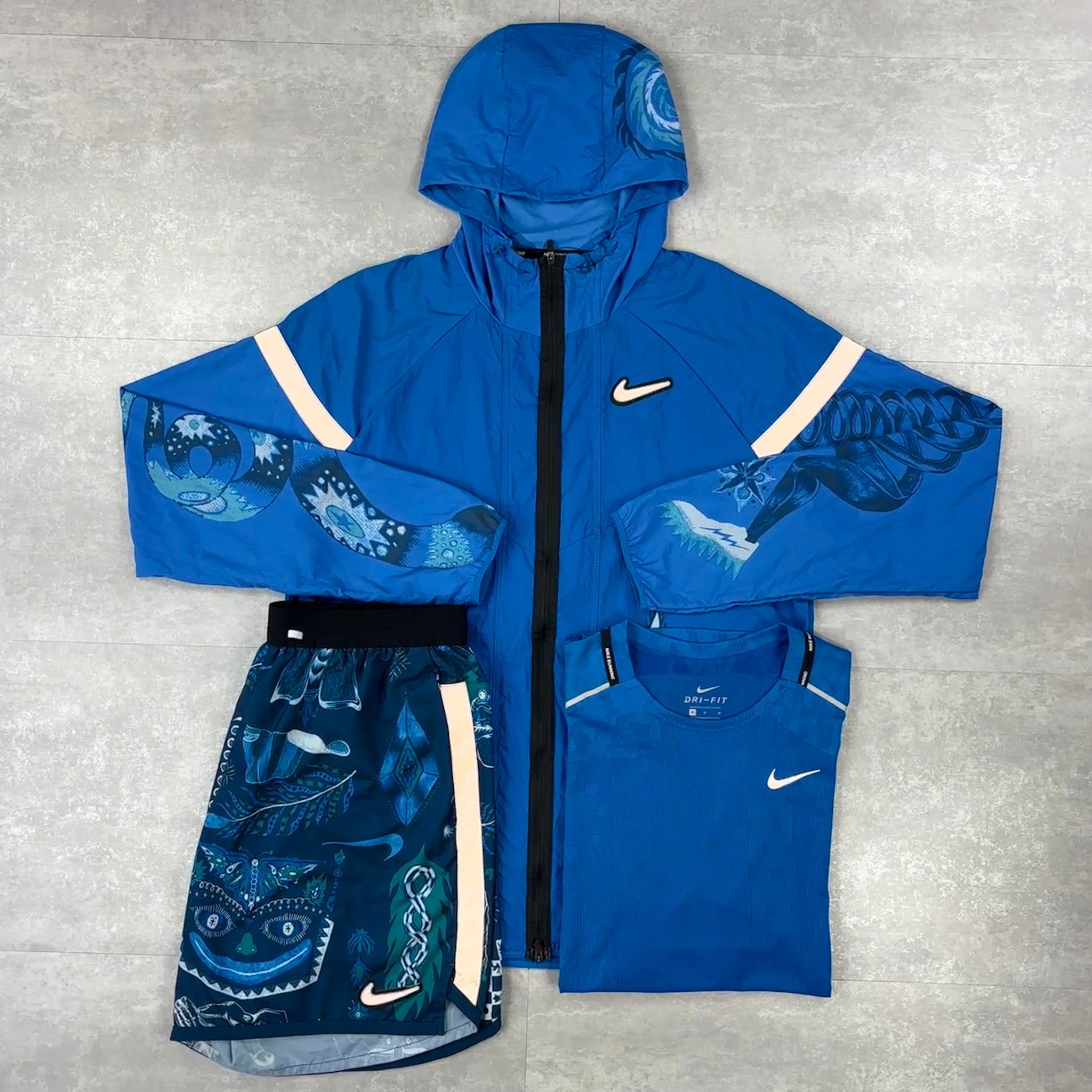 Nike Blue Chinese Dragon Windbreaker, T-Shirt & Blue Flex Strides