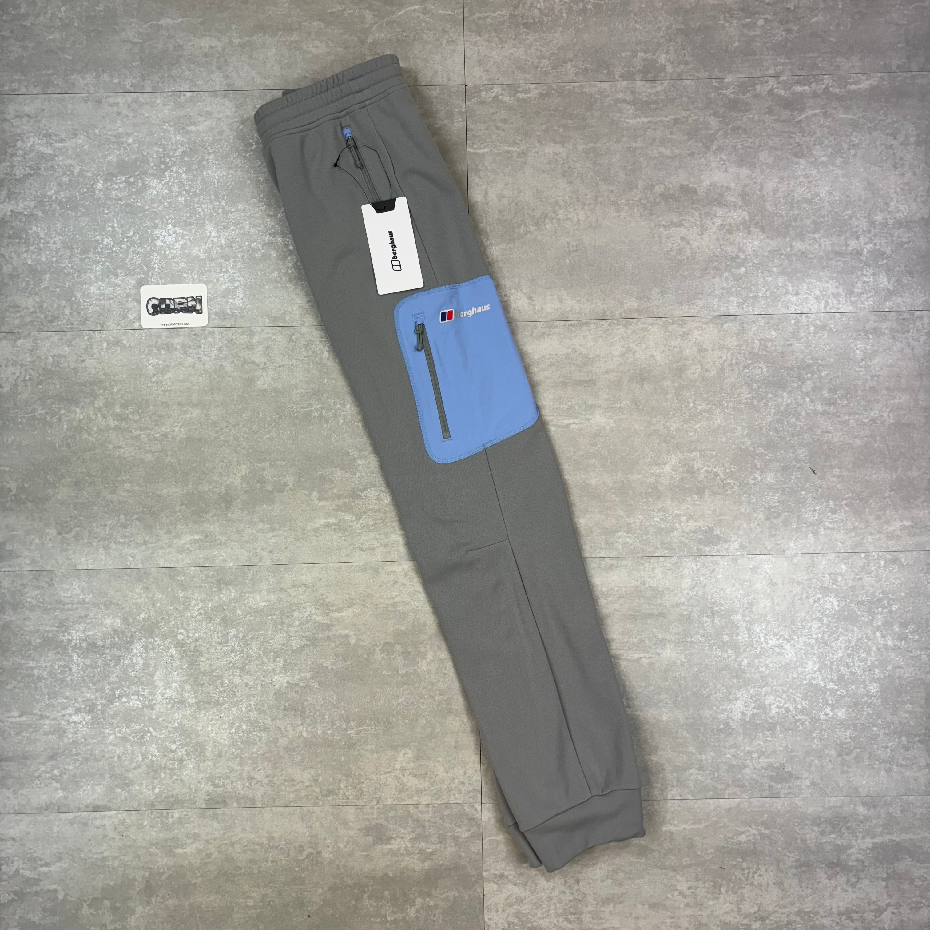 Berghaus Grey / Blue Pavey Windbreaker & Pavey Pants Set