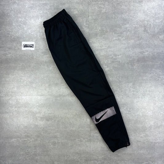 Nike Challenger Performance Pants - Black