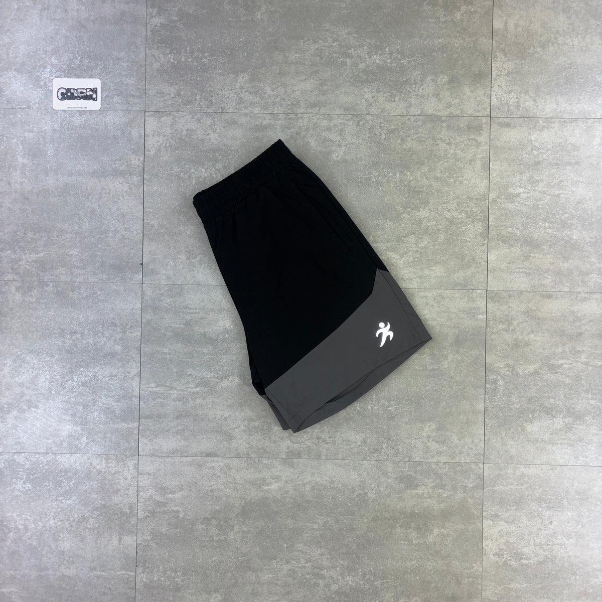 Trivo Two Tone Shorts - Black / Grey