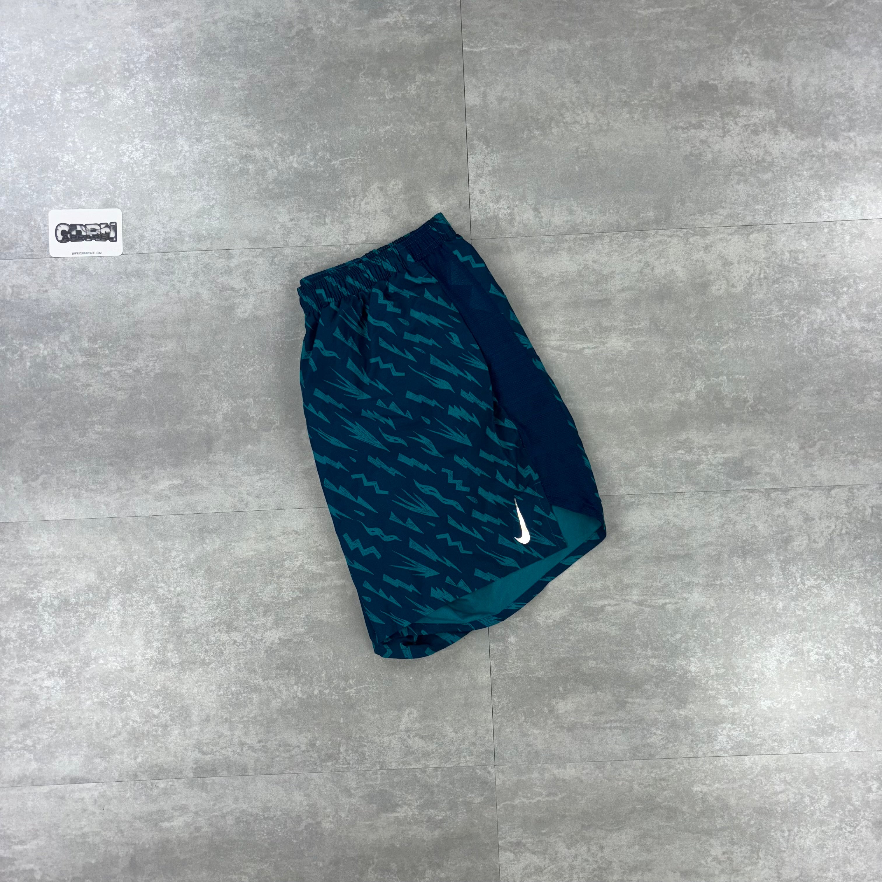 Nike Bolt Challenger Shorts - Teal